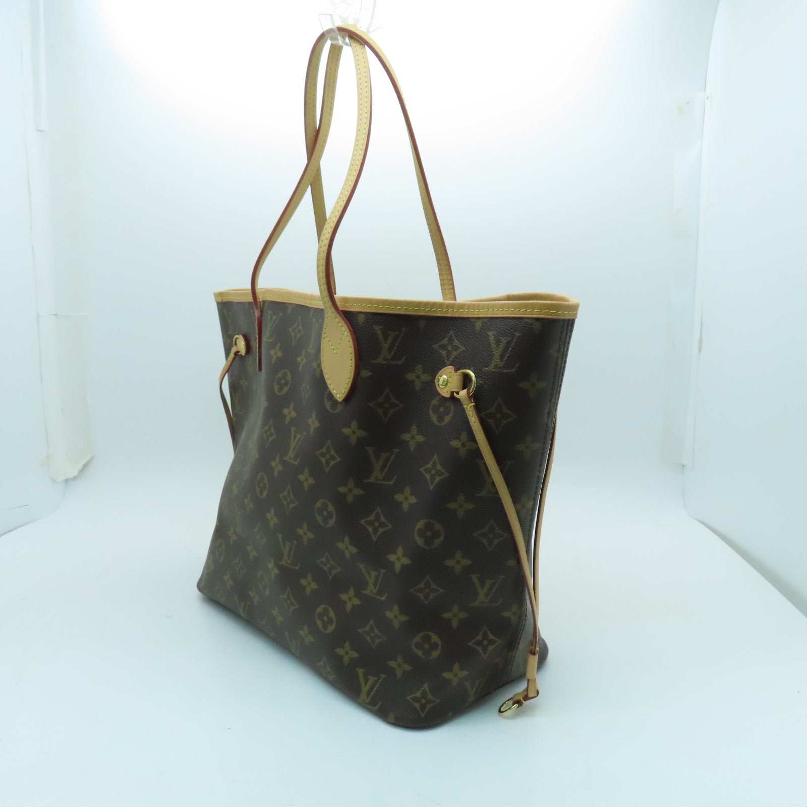LOUIS VUITTON Monogram Neverfull MM gold buckle handle bag brown