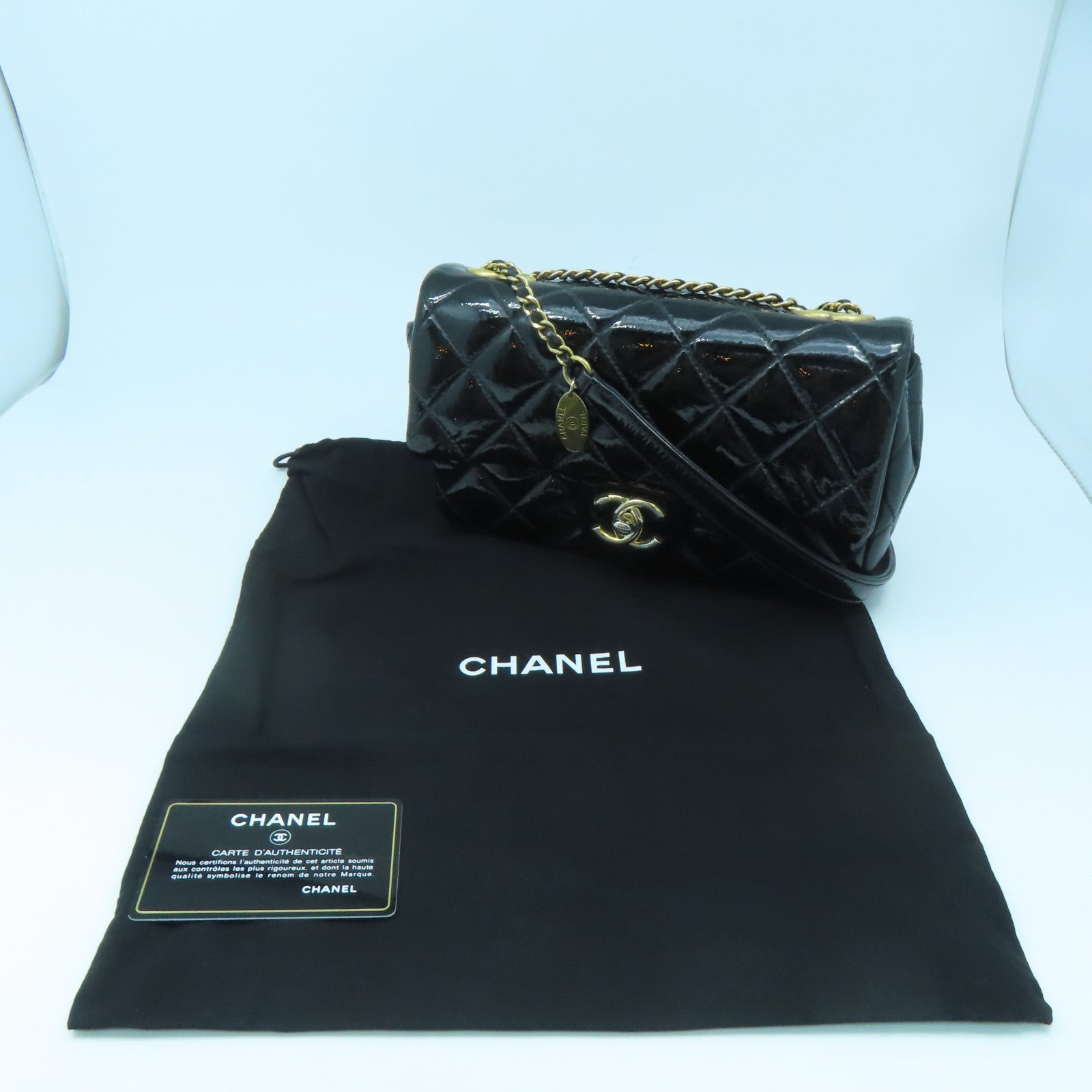 CHANEL rhombic cowhide leather Chain Shoulder gold buckle chain shoulder bag black