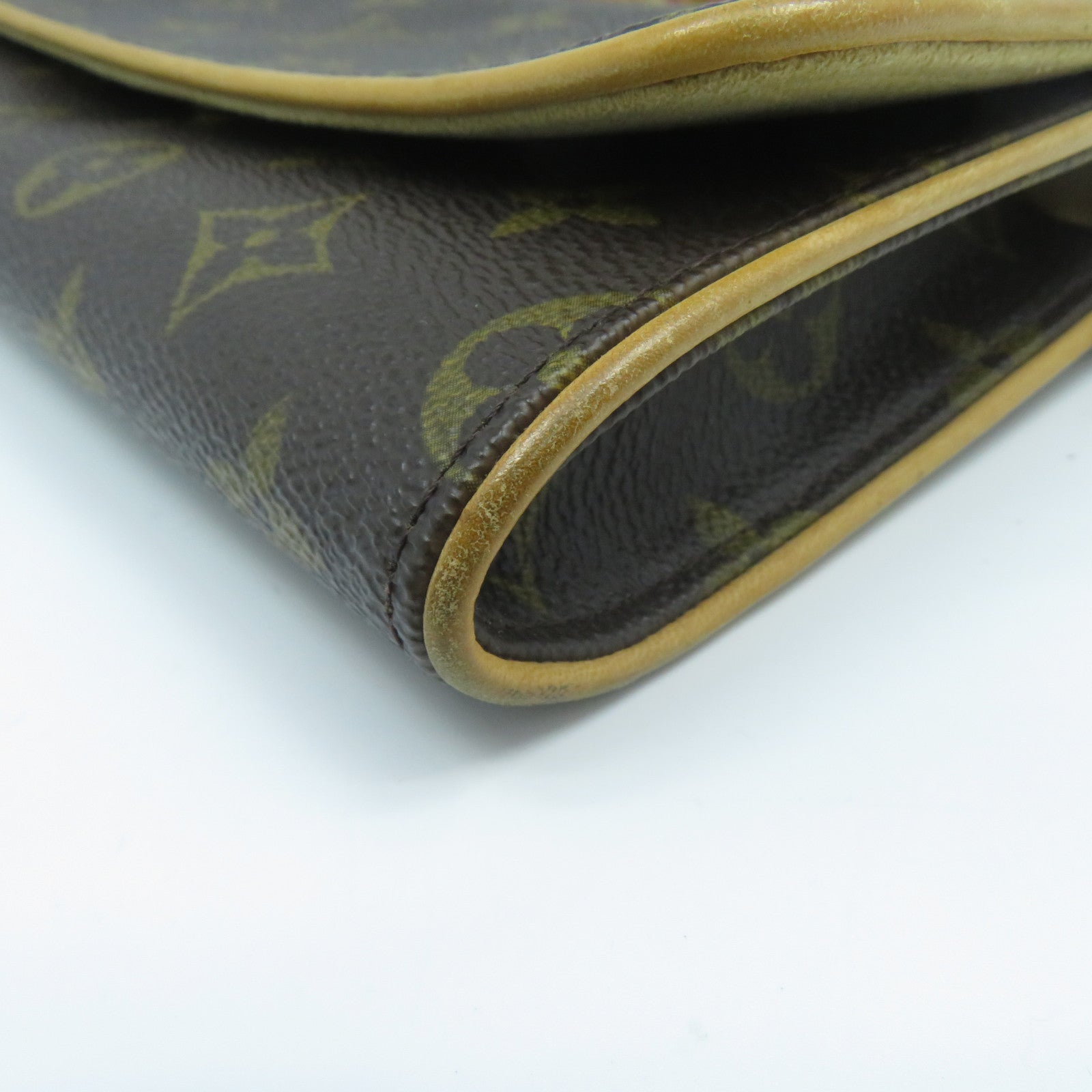 LOUIS VUITTON Monogram Pochette Twin GM金扣肩背袋啡色