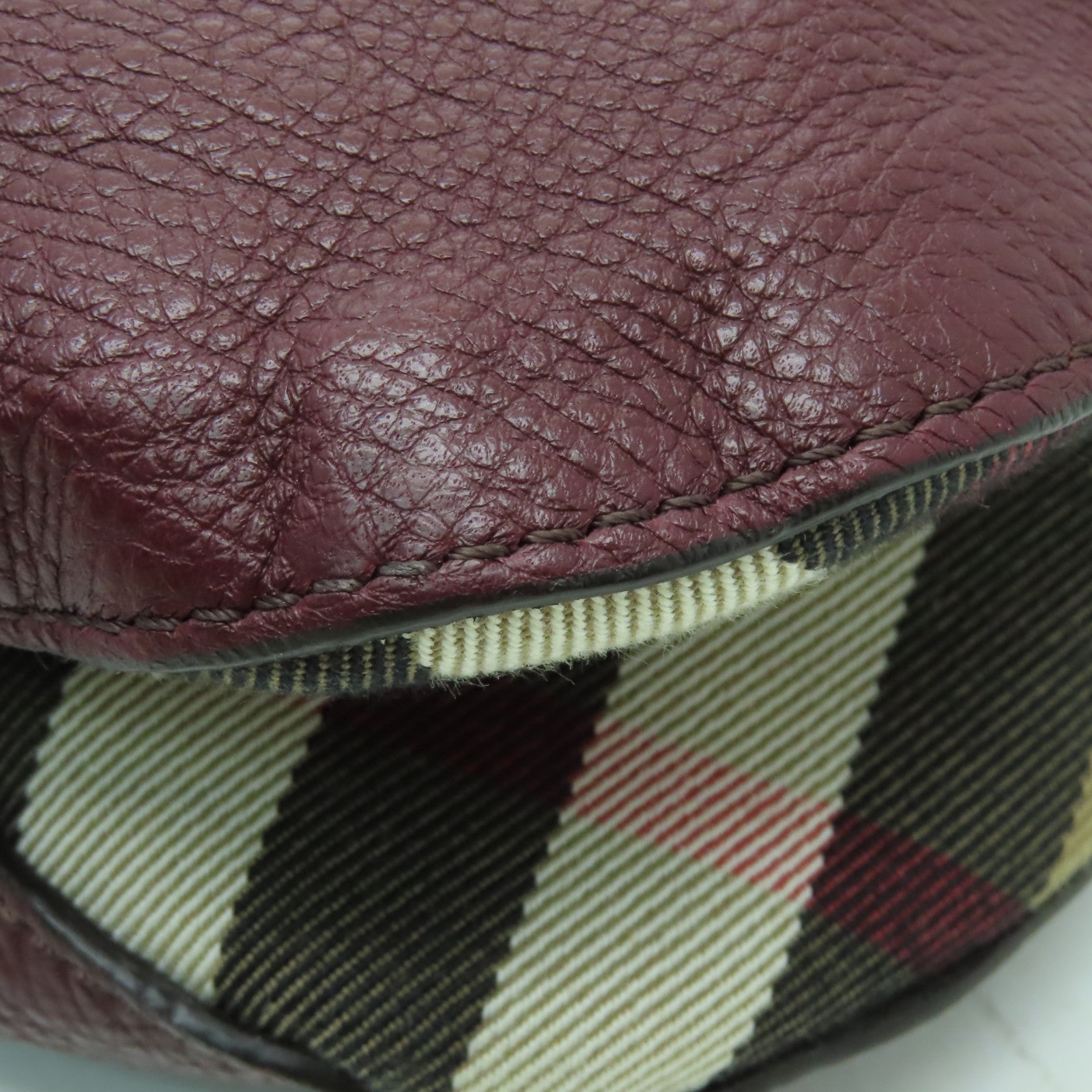 BURBERRY 牛皮皮革Shoulder Bag金扣肩背袋深紅色
