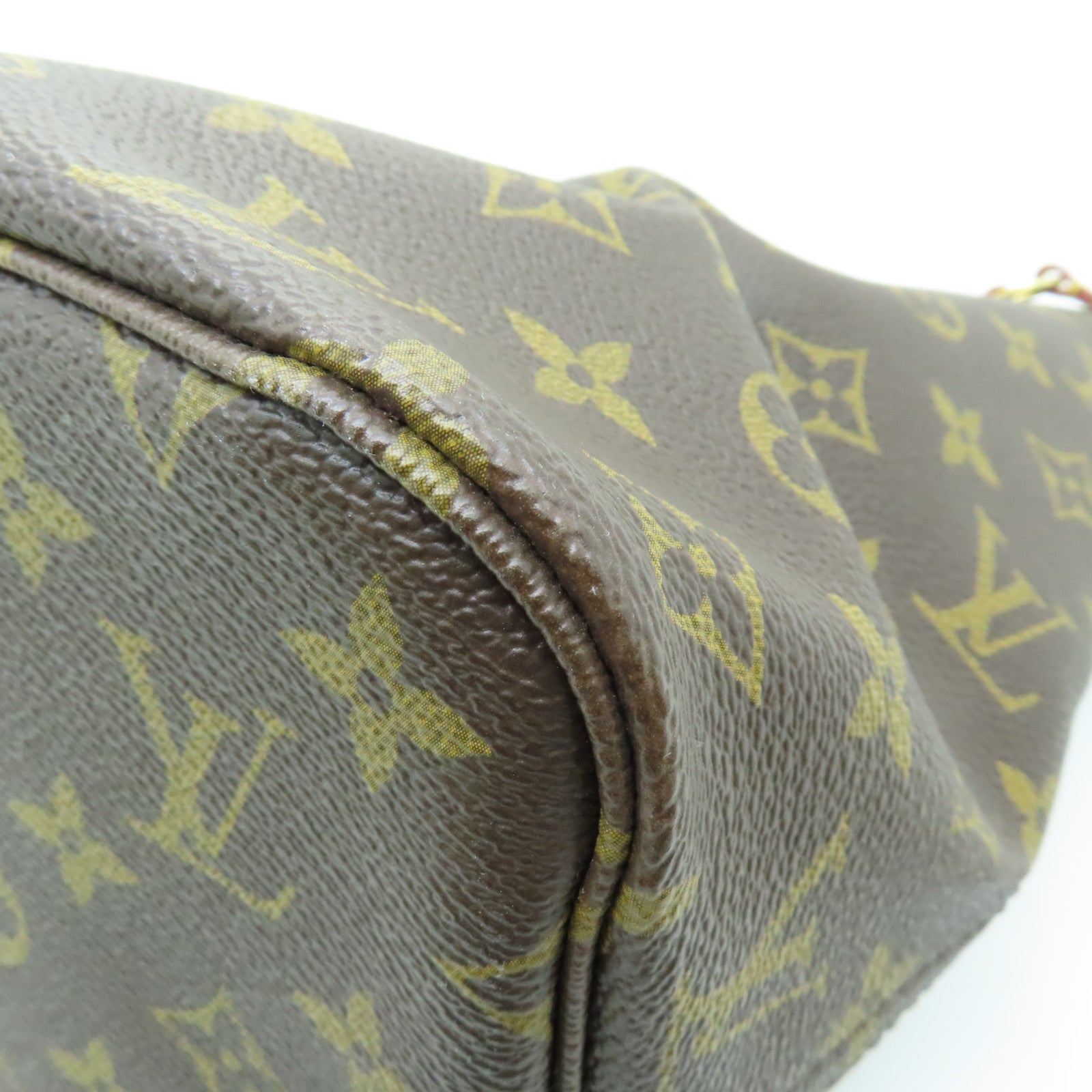 LOUIS VUITTON Monogram Neverfull MM gold buckle handle bag brown