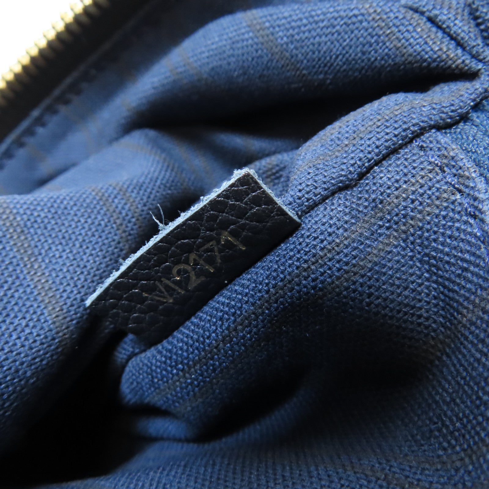 LOUIS VUITTON Monogram Empreinte Laminense PM金扣肩背袋黑色