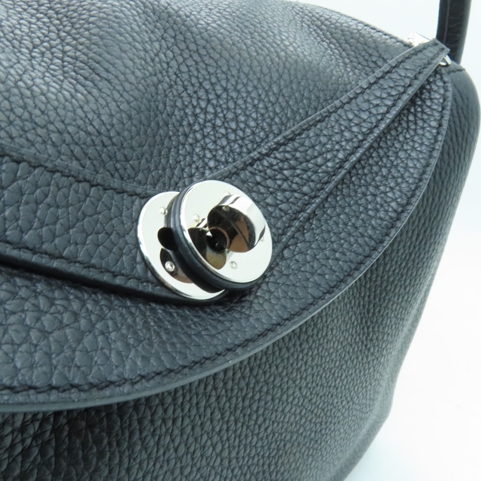 HERMES Clemence皮革Lindy 30銀扣手挽肩背兩用袋Noir黒色