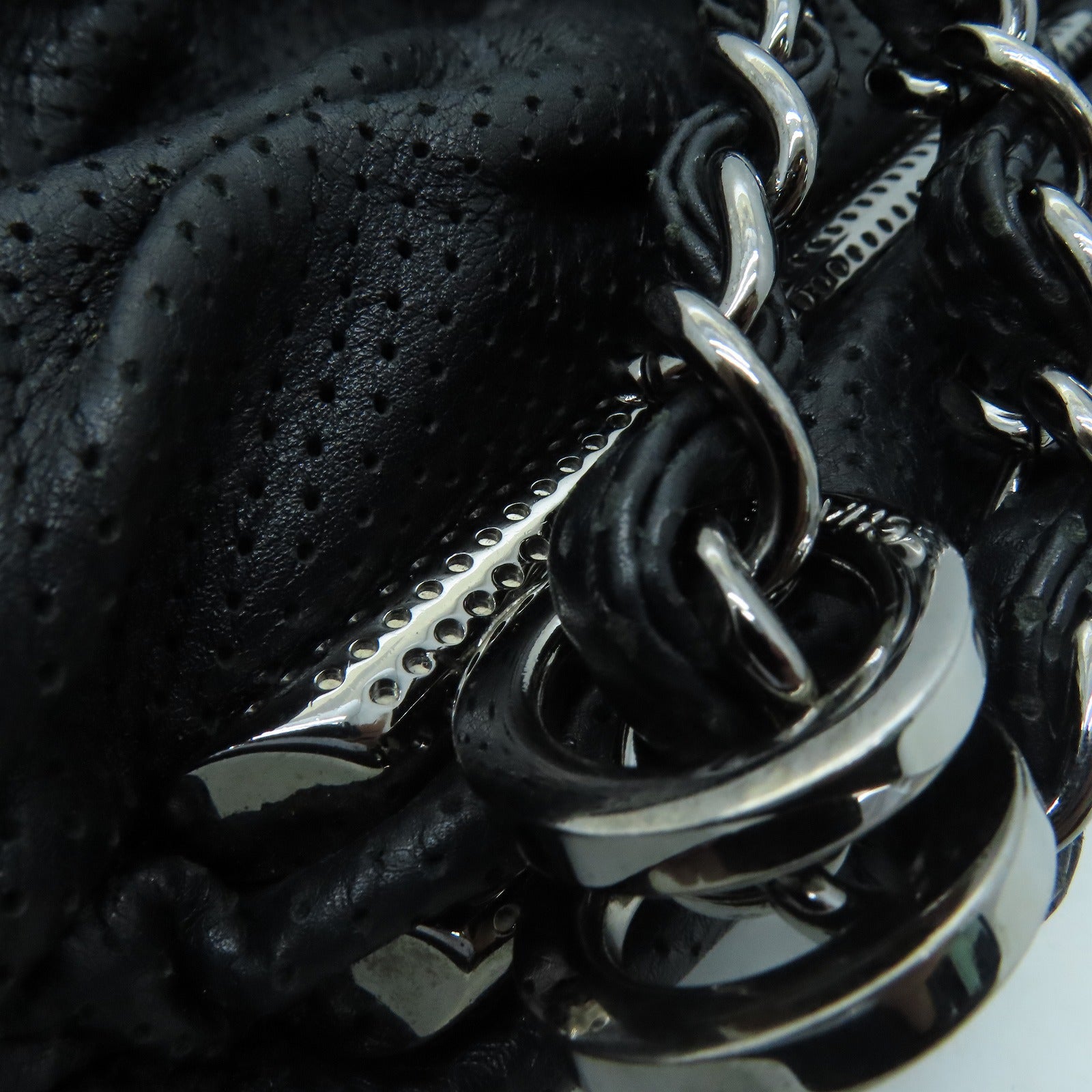 CHANEL 羊皮皮革Chain Bag银扣链带肩背袋黑色