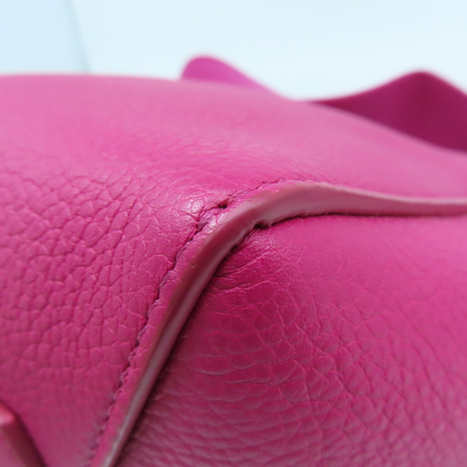 CELINE 牛皮皮革Sangle Bucket Small金扣肩背袋粉紅色