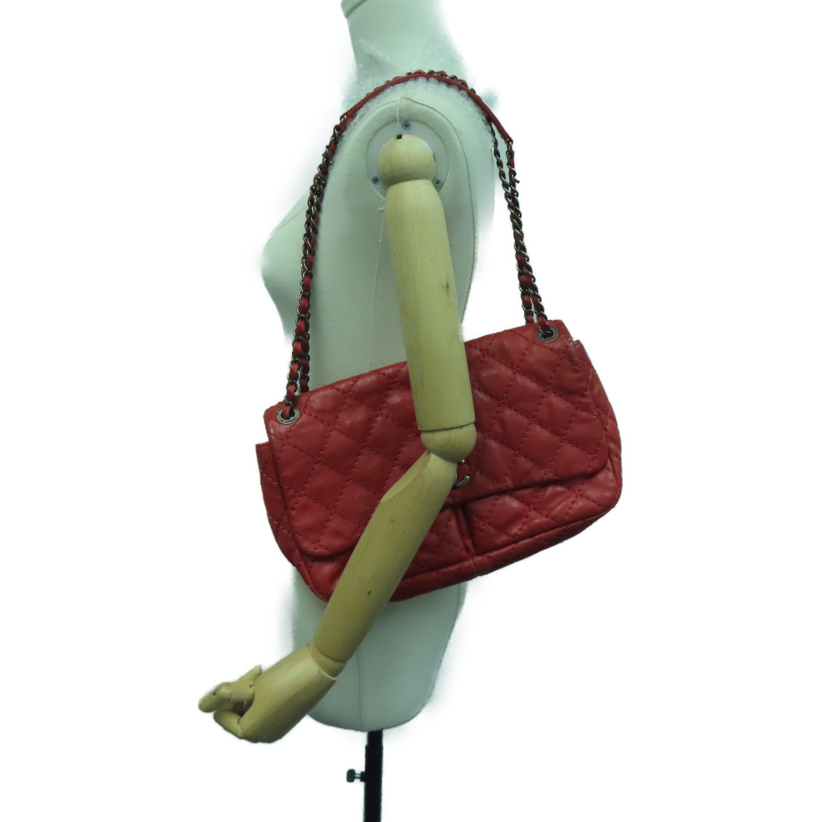 CHANEL 【激减优惠】菱格Caviar皮革Chain Shoulder Bag银扣肩背袋红色
