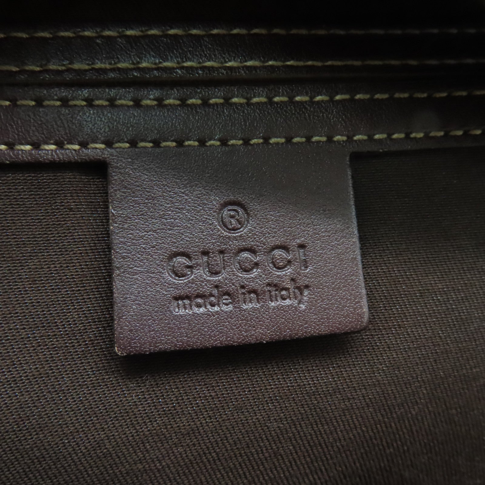 GUCCI coated canvas Shoulder Bag gold buckle shoulder bag brown