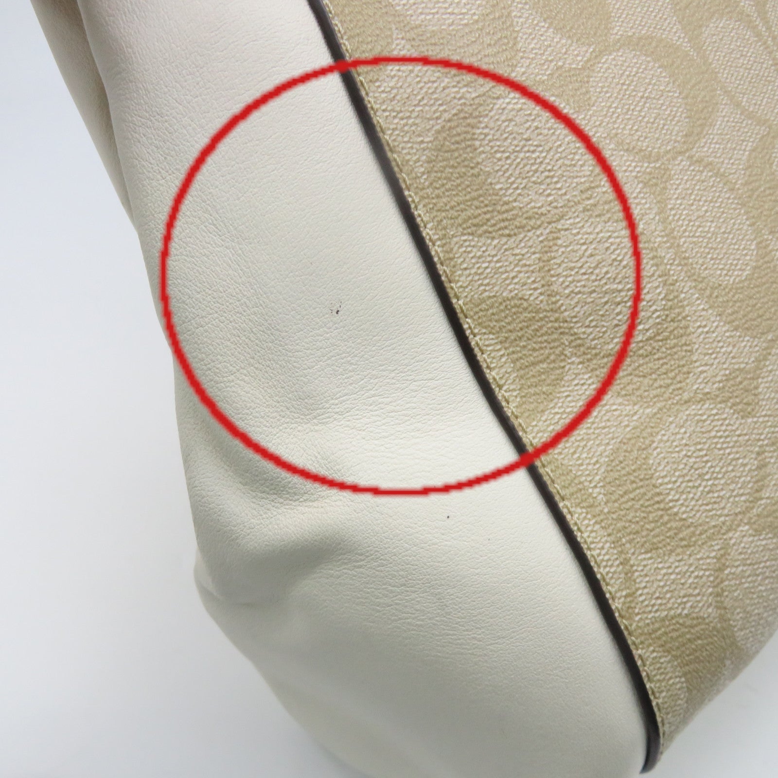 COACH 塗層帆布2Way Shoulder Bag手挽肩背兩用袋杏色/米白色