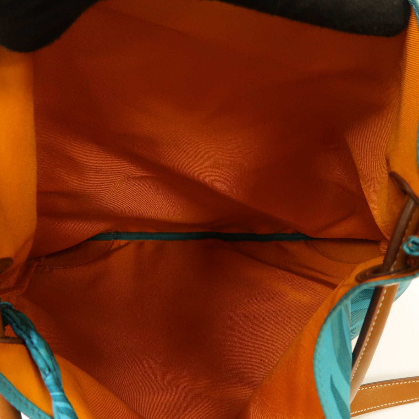 HERMES 絲質Silk City銀扣肩背袋綠色