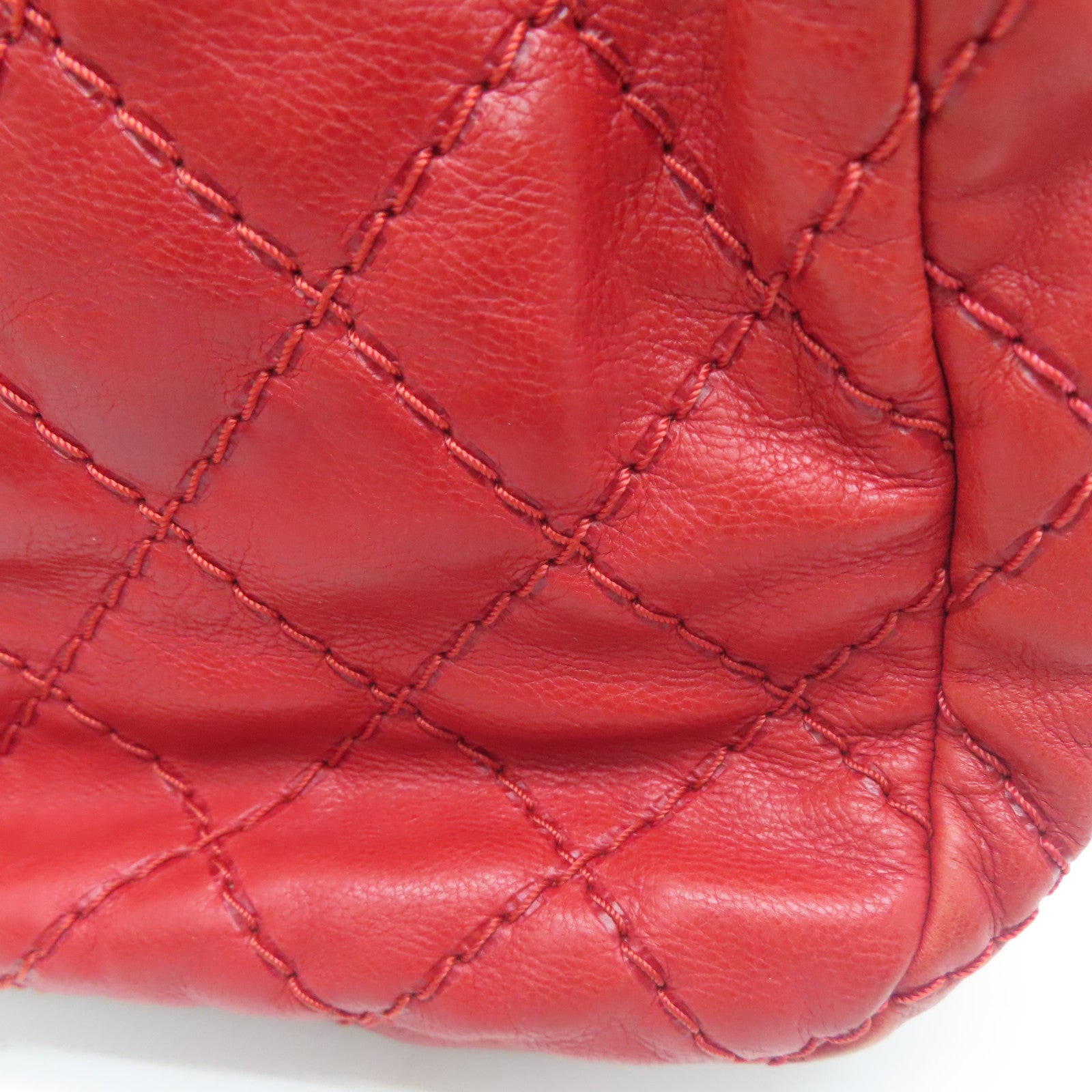 CHANEL 【激减优惠】菱格Caviar皮革Chain Shoulder Bag银扣肩背袋红色