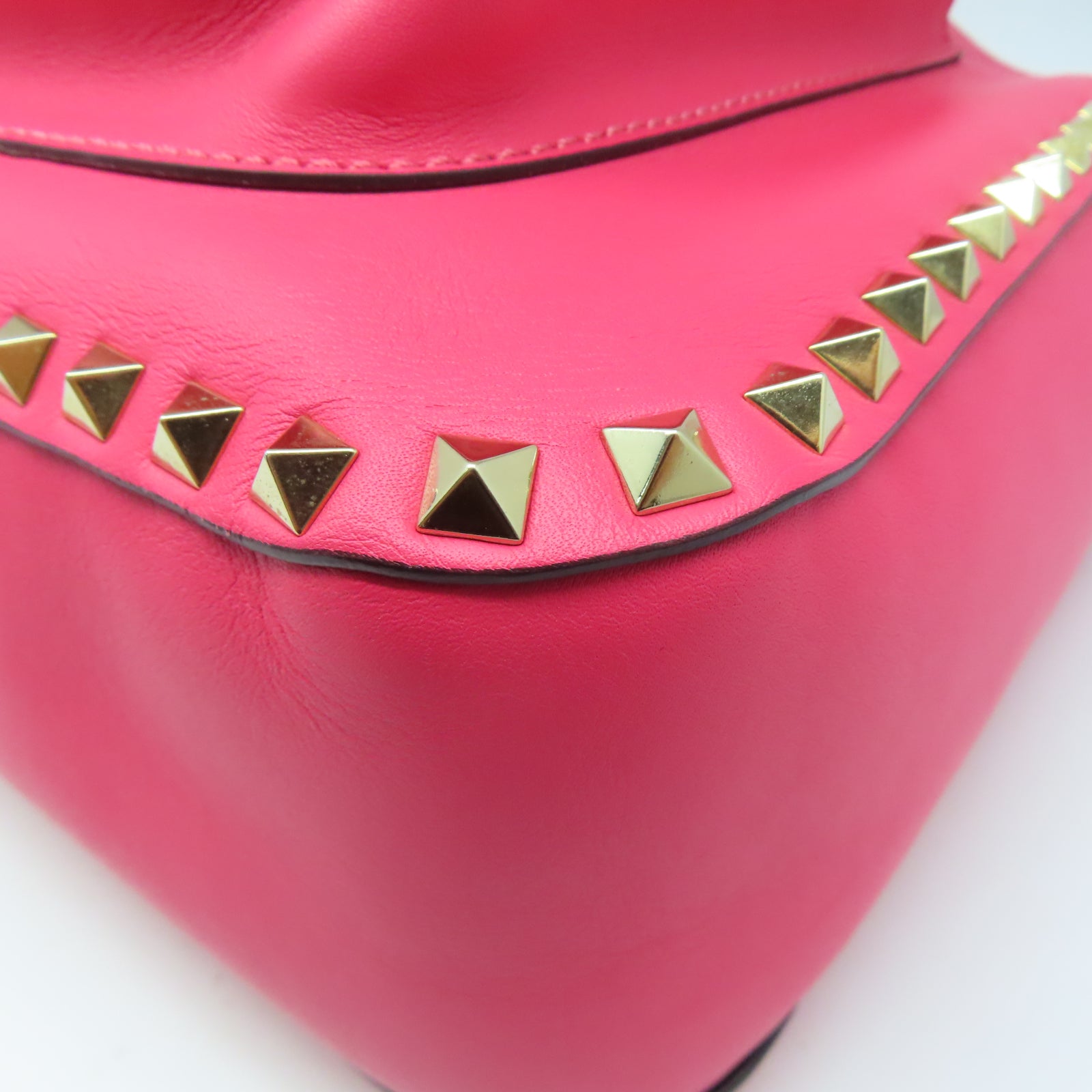 Valentino 牛皮皮革Shoulder Bag金扣肩背袋粉紅色