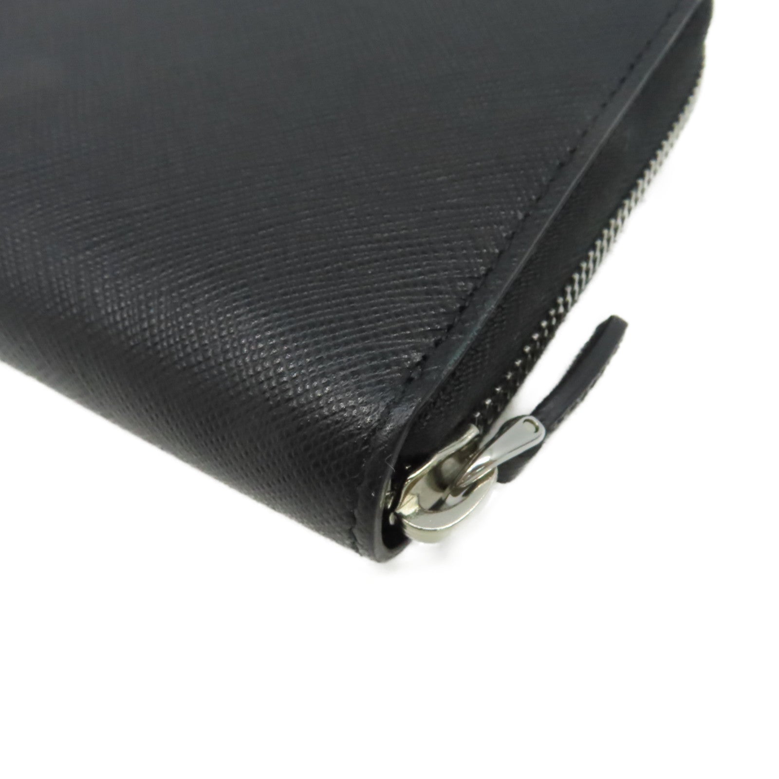 PRADA Saffiano皮革Robot Zipper Long Wallet銀扣長錢包黑色
