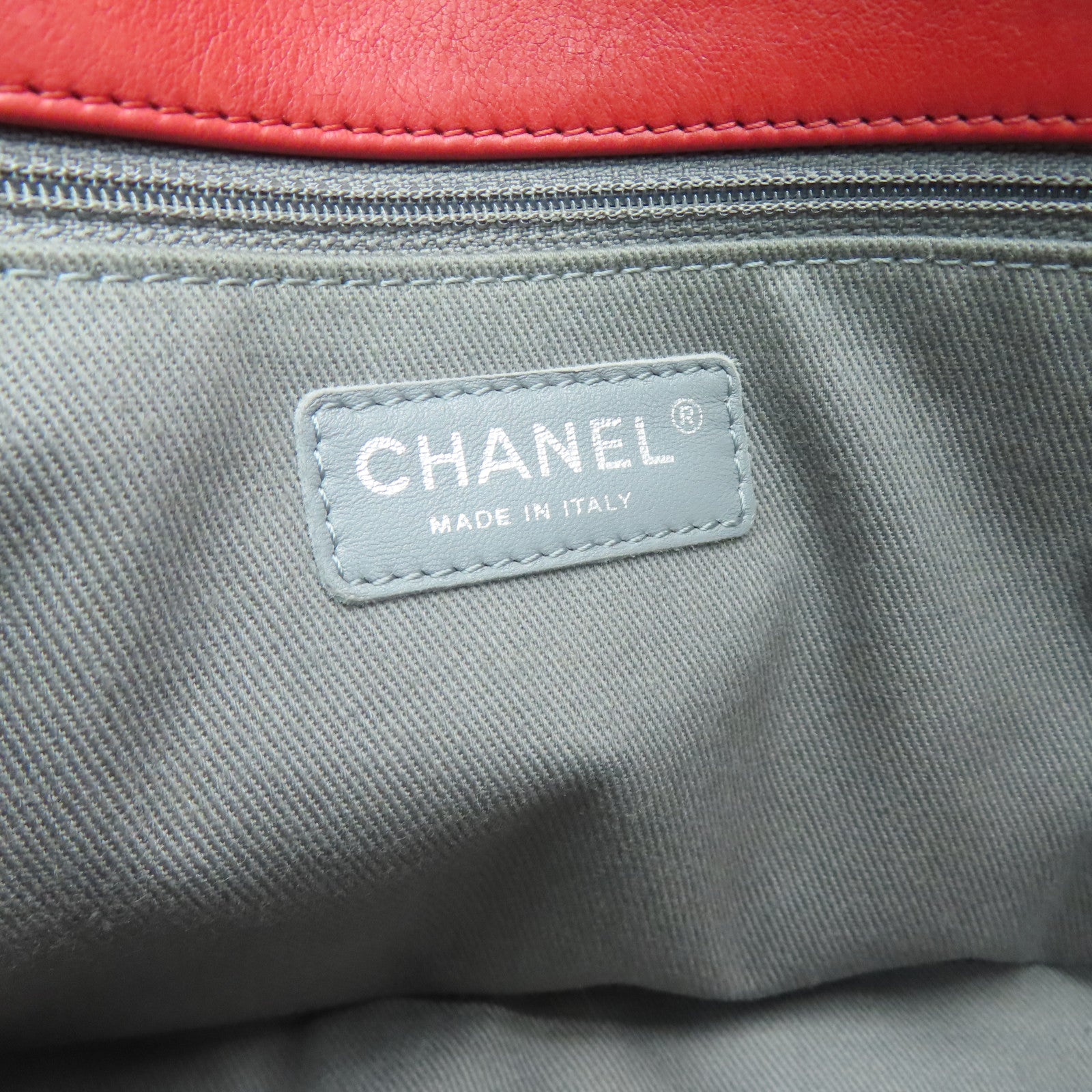 CHANEL 【激减优惠】菱格Caviar皮革Chain Shoulder Bag银扣肩背袋红色