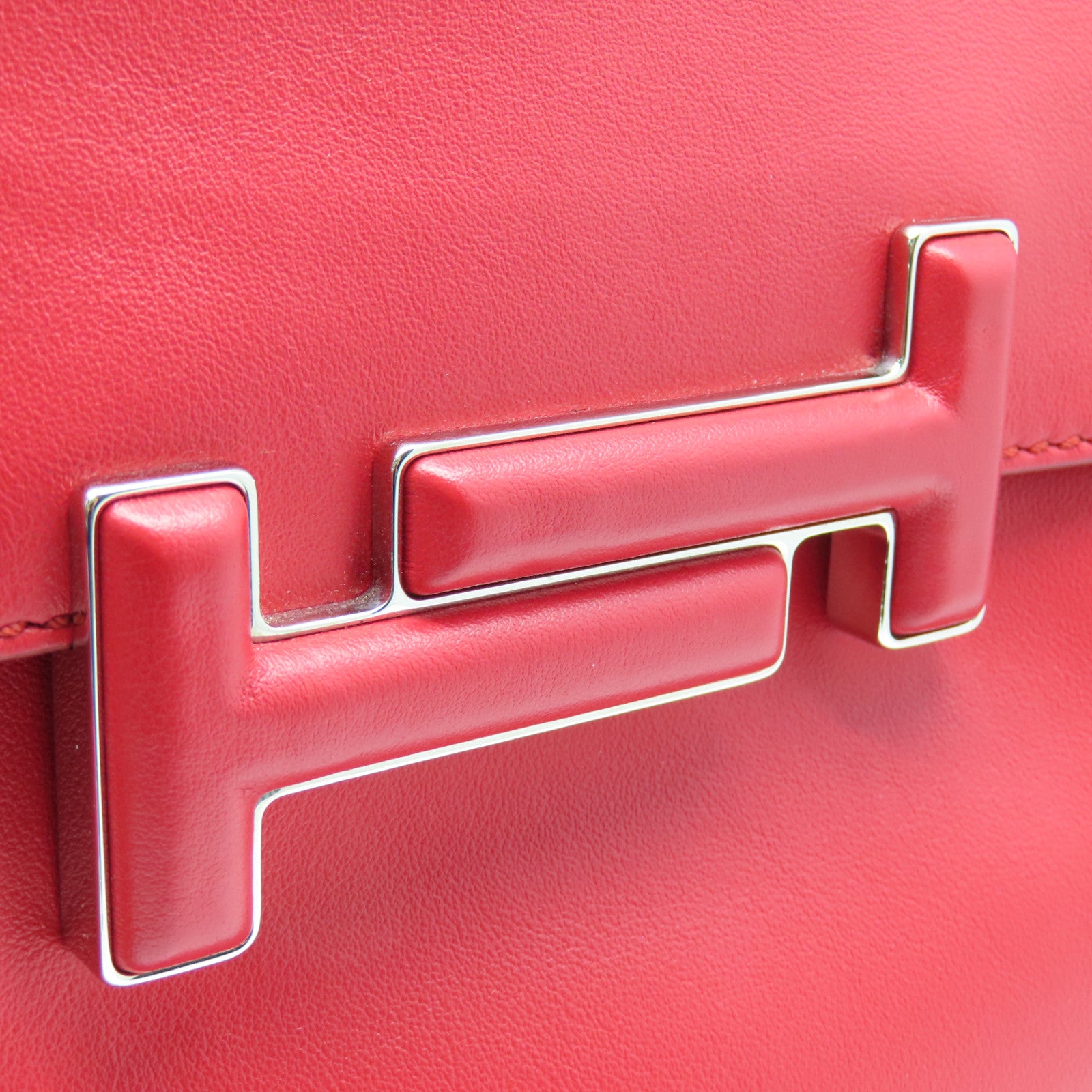 TOD'S 牛皮皮革Shoulder Bag银扣肩背袋红色