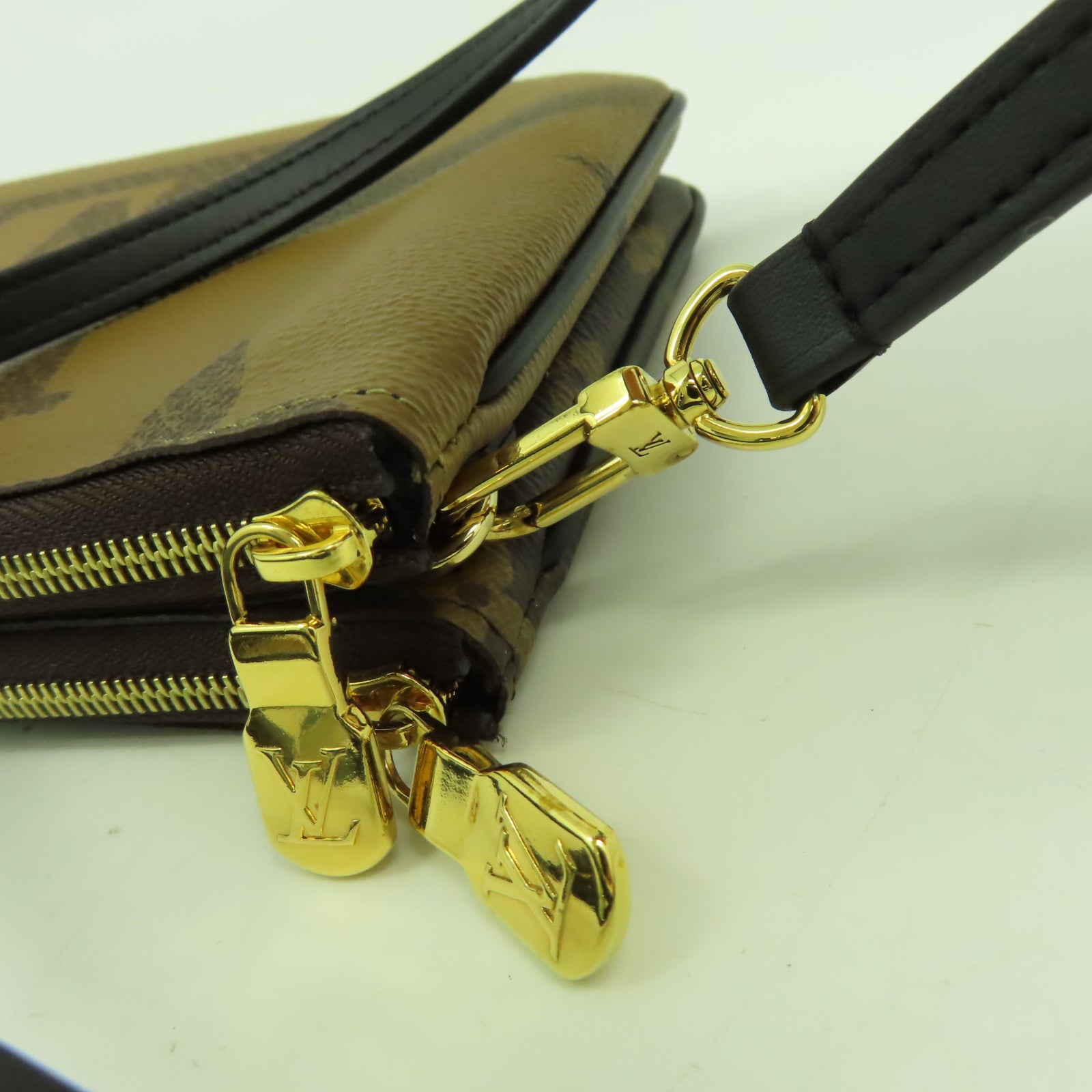 LOUIS VUITTON Monogram Double Zip Pochette肩背袋金扣啡色