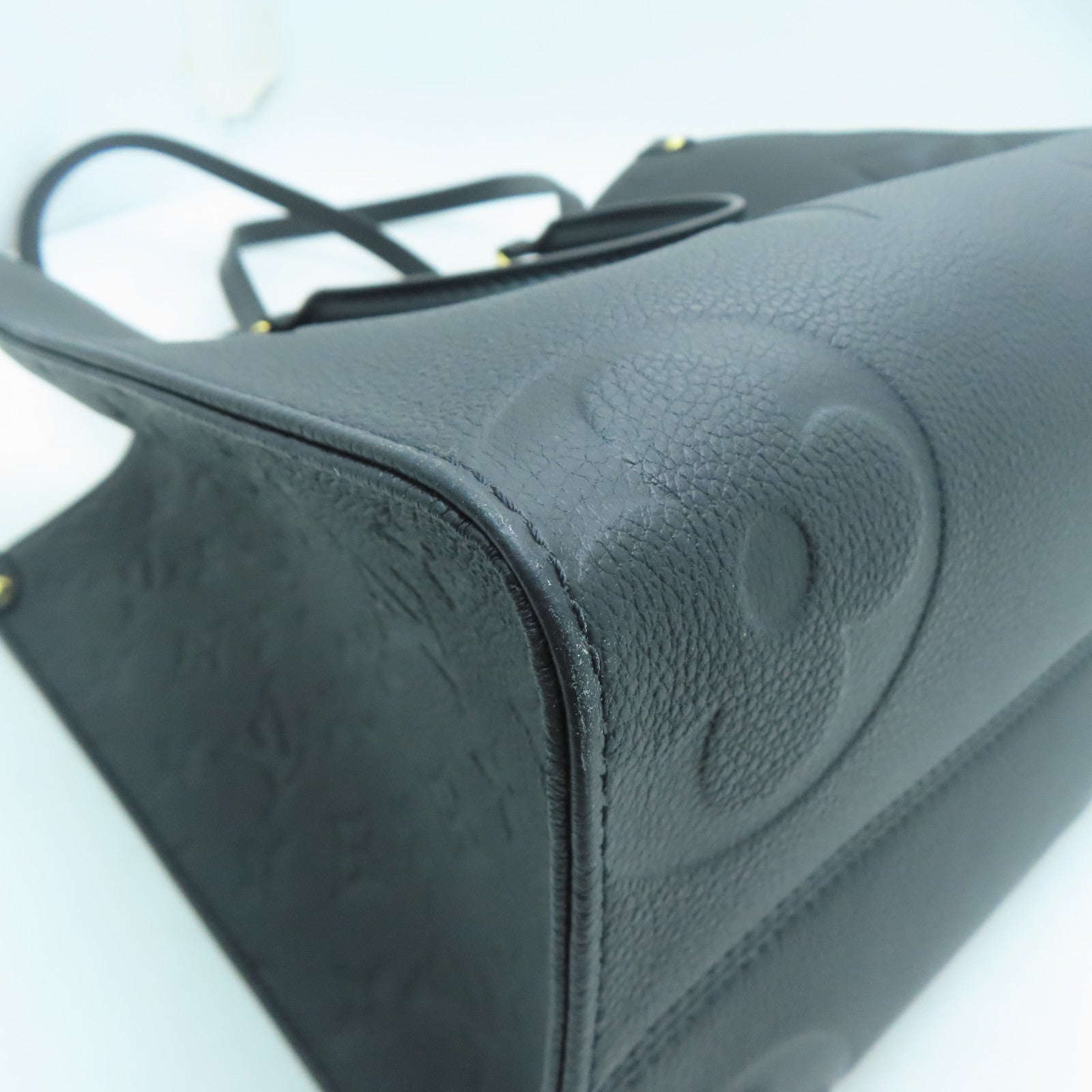 LOUIS VUITTON Monogram Empreinte OnTheGo MM金扣手挽肩背两用袋黑色