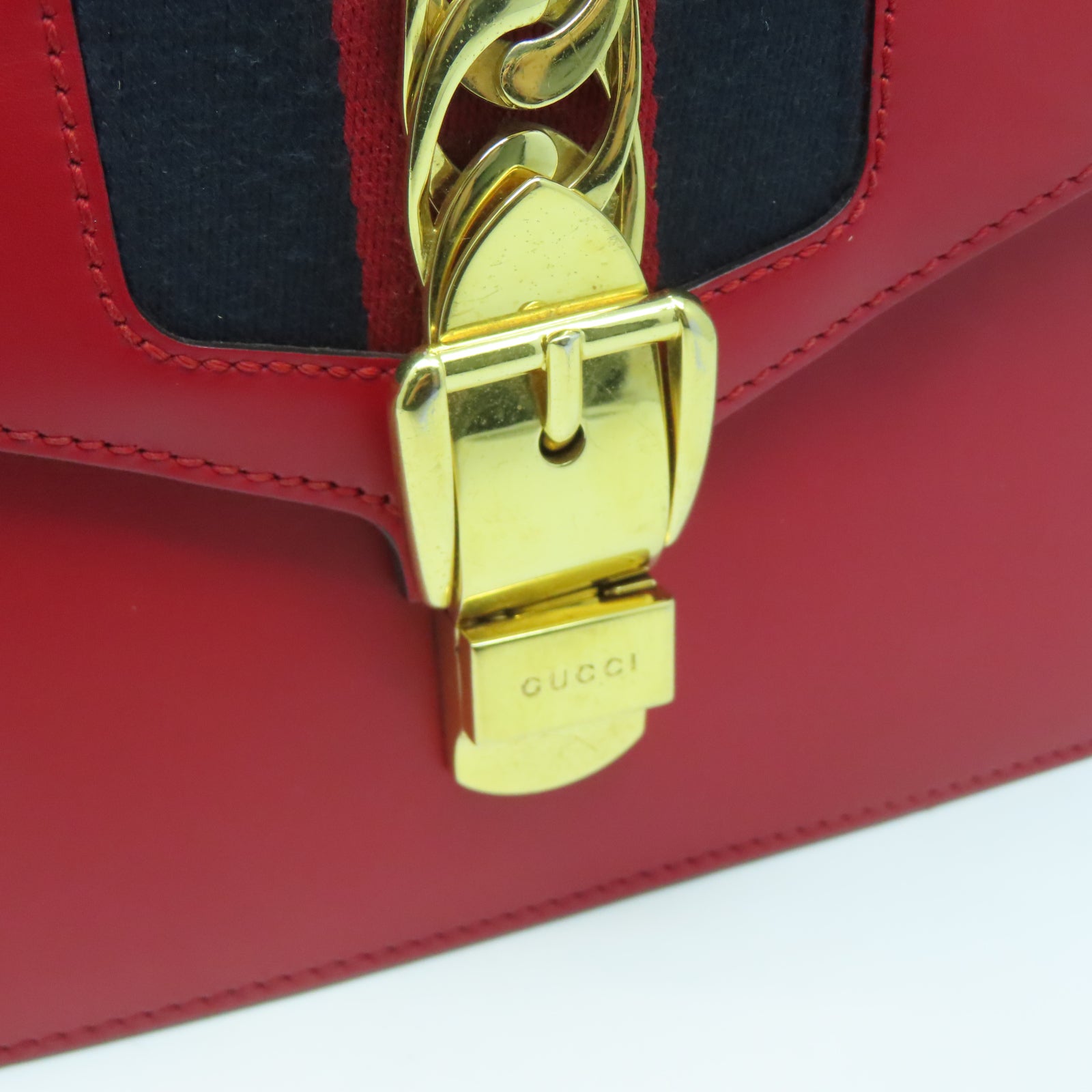 GUCCI 皮革Sylvie Mini Bag金扣手挽肩背兩用袋紅色