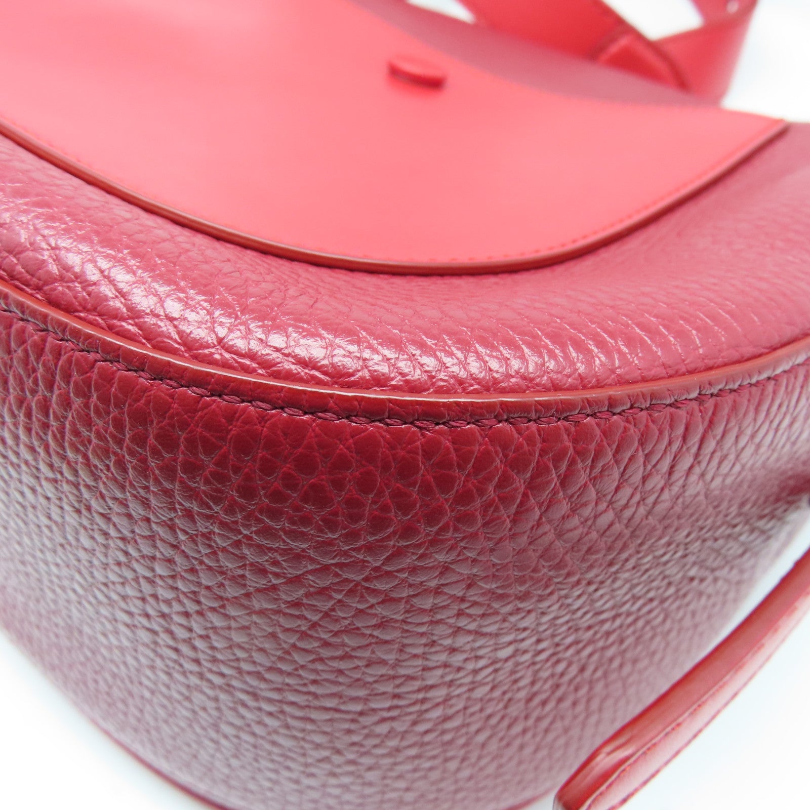 TOD'S 牛皮皮革Shoulder Bag银扣肩背袋红色