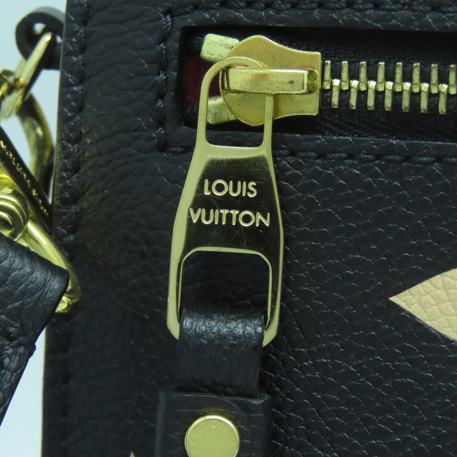 LOUIS VUITTON Monogram Empreinte Pochette Metis金扣手挽肩背兩用袋黑色