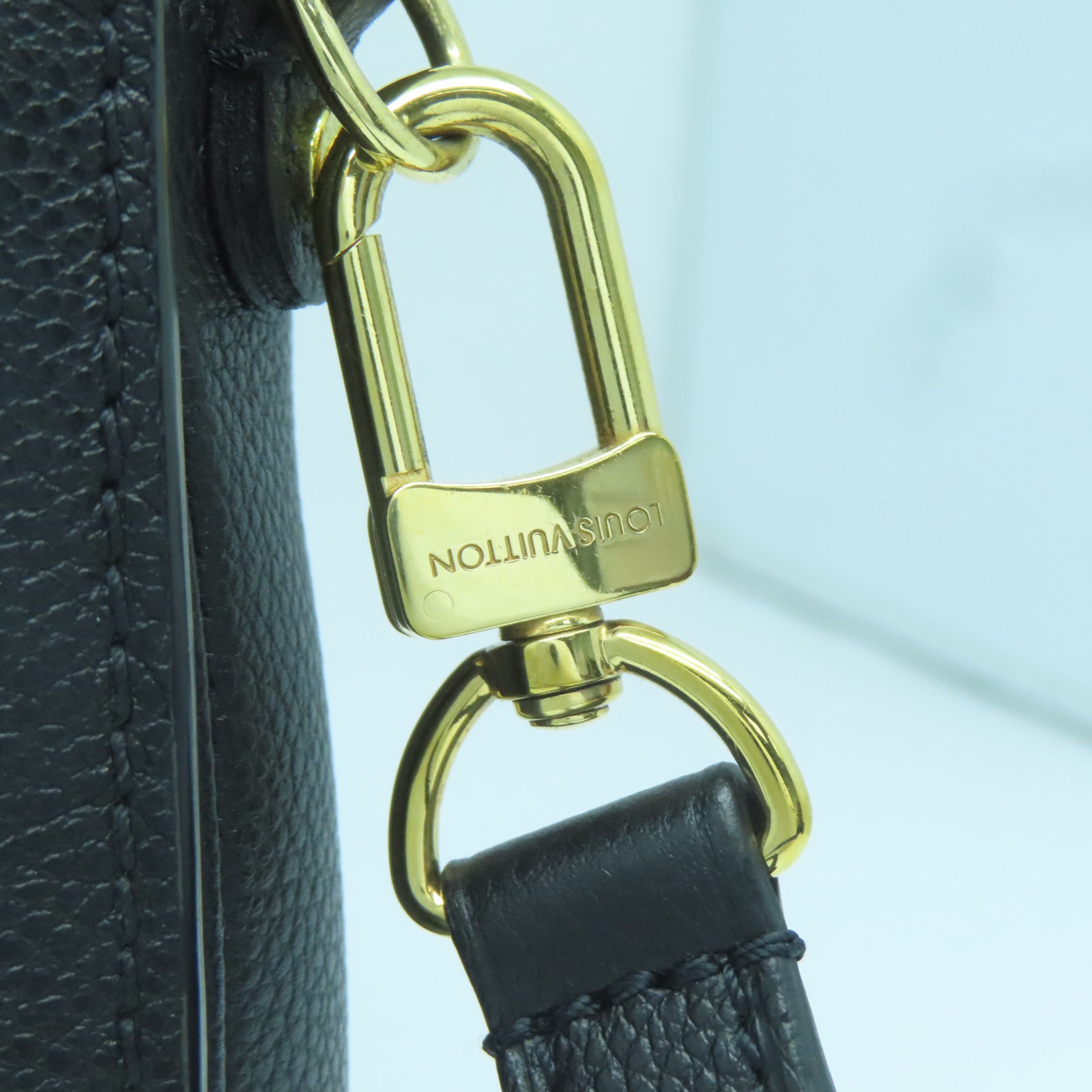 LOUIS VUITTON Monogram Empreinte Pochette Metis金扣手挽肩背兩用袋黑色