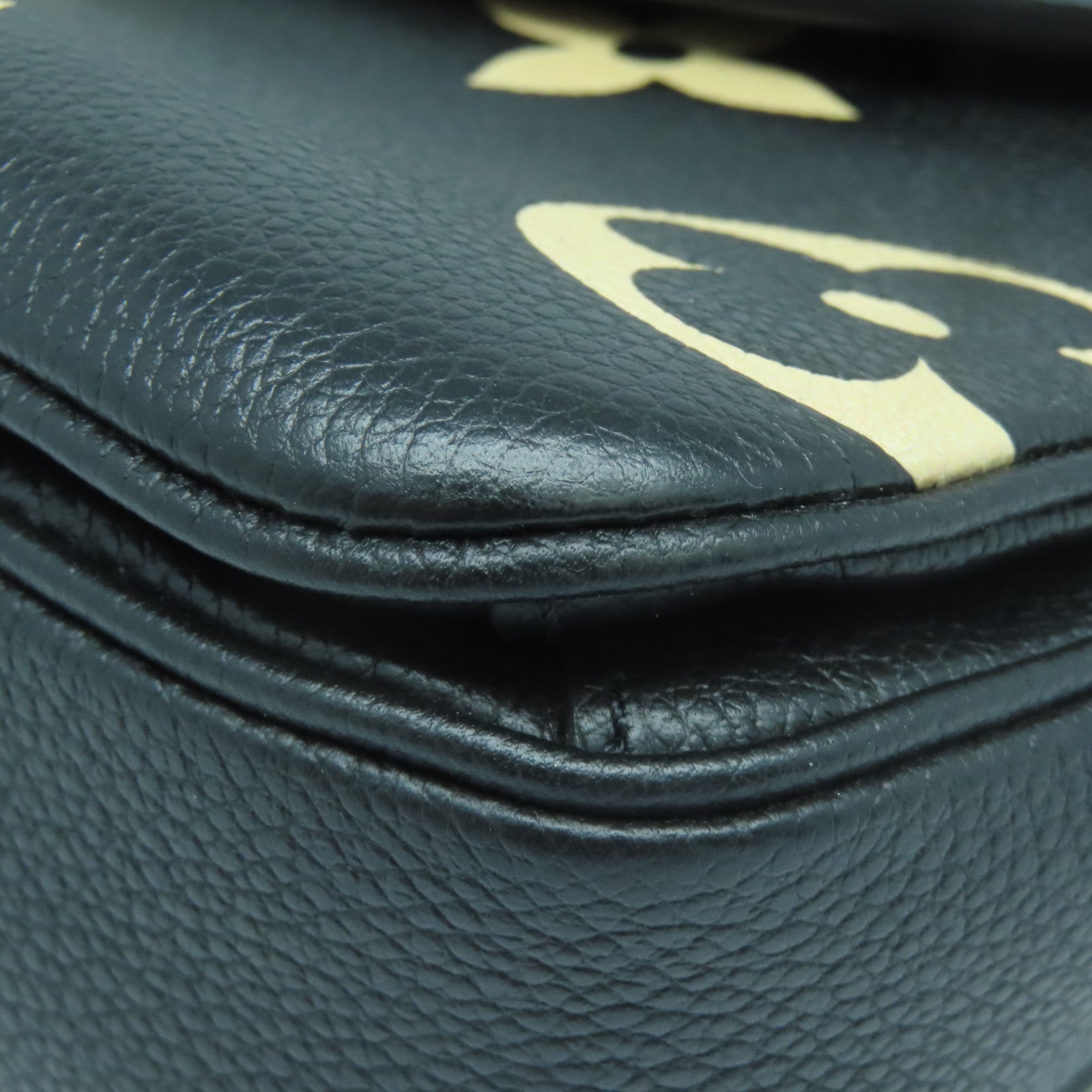 LOUIS VUITTON Monogram Empreinte Pochette Metis金扣手挽肩背兩用袋黑色