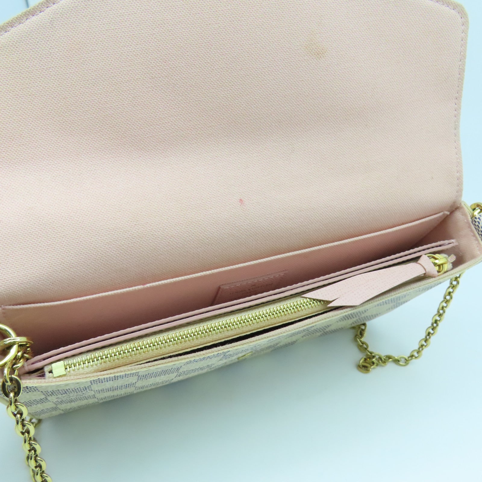 LOUIS VUITTON Damier Azur Felicie Pochette Shoulder金扣鏈帶肩背袋白色