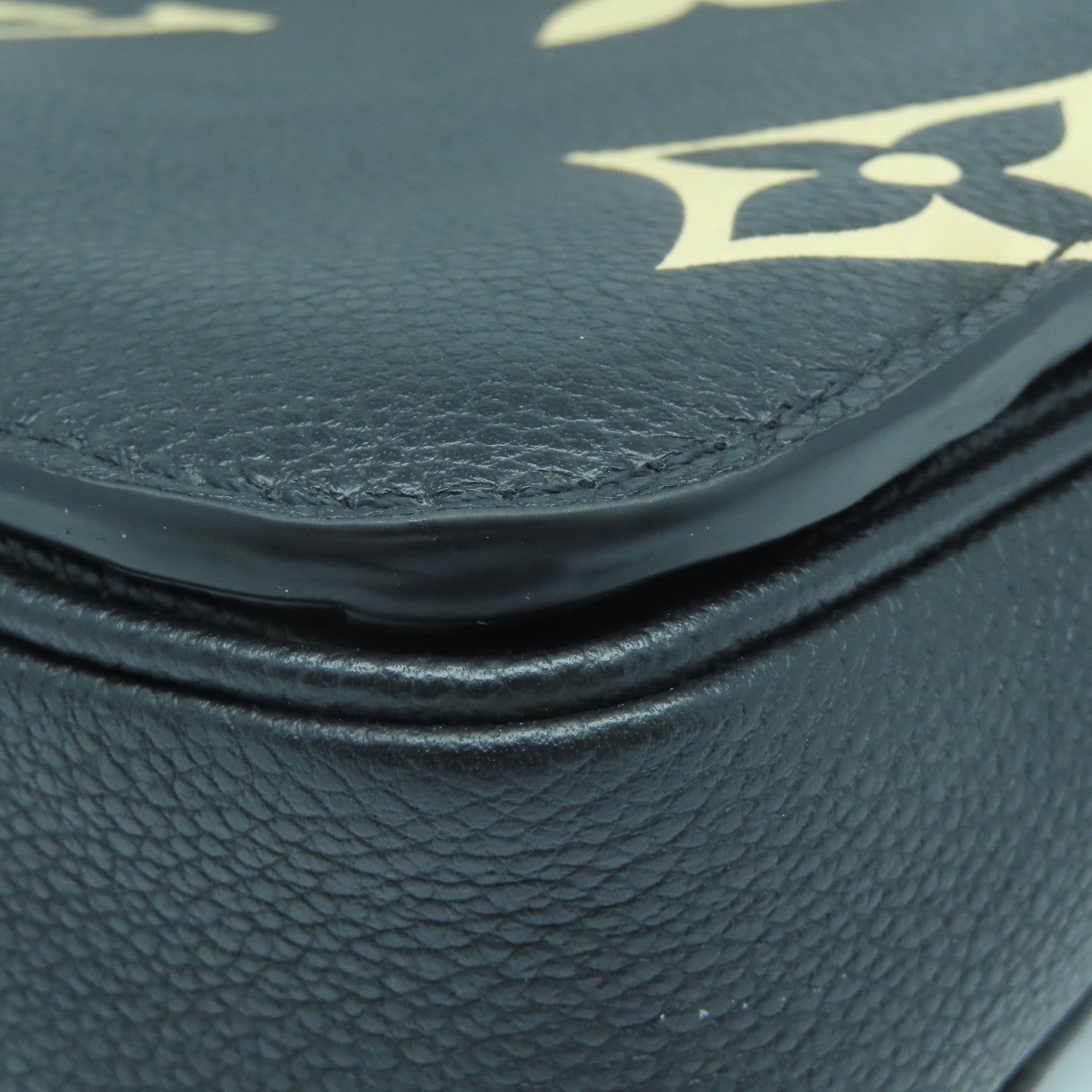 LOUIS VUITTON Monogram Empreinte Pochette Metis金扣手挽肩背兩用袋黑色