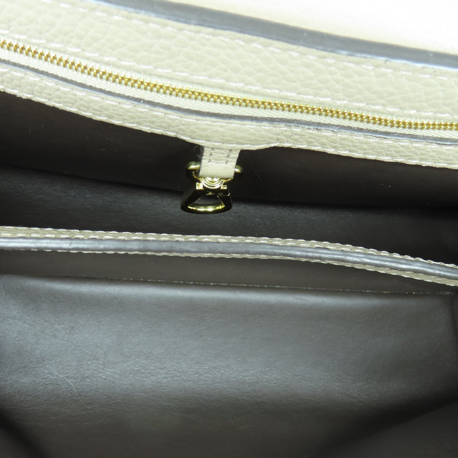 LOUIS VUITTON 牛皮皮革/蛇皮皮革Capucines MM金扣手挽肩背两用袋灰褐色