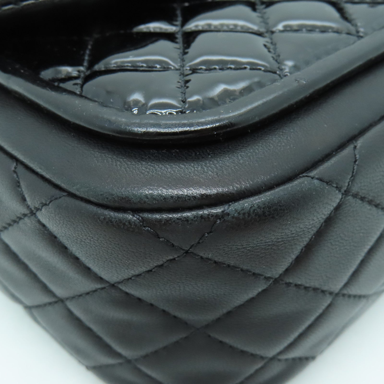 CHANEL 菱格漆皮皮革\Shoulder銀扣肩背袋黑色