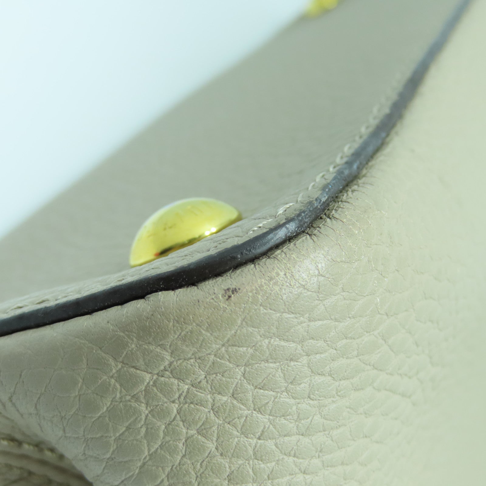 LOUIS VUITTON 牛皮皮革/蛇皮皮革Capucines MM金扣手挽肩背两用袋灰褐色