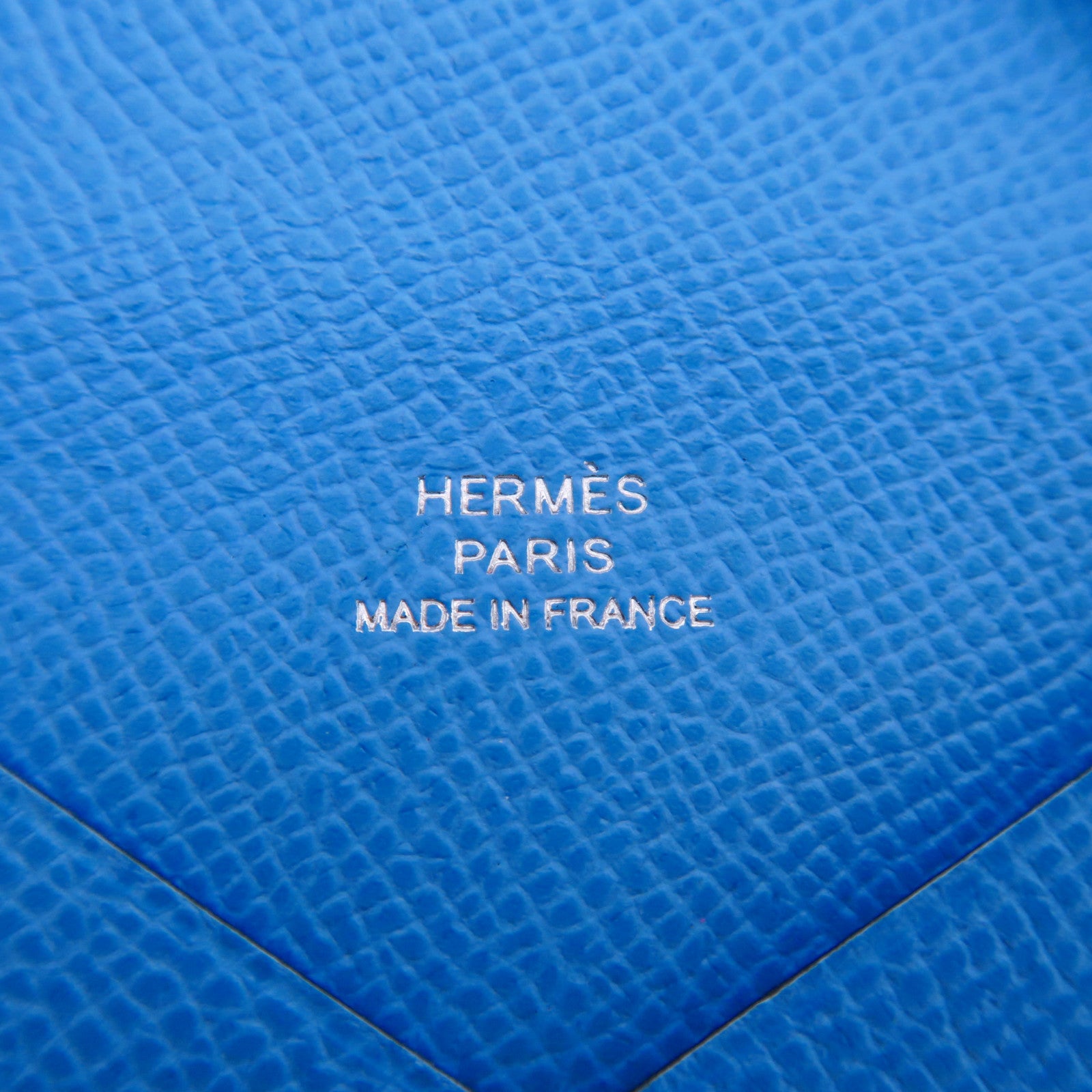 HERMES Epsom皮革Calvi銀扣卡片套粉藍色