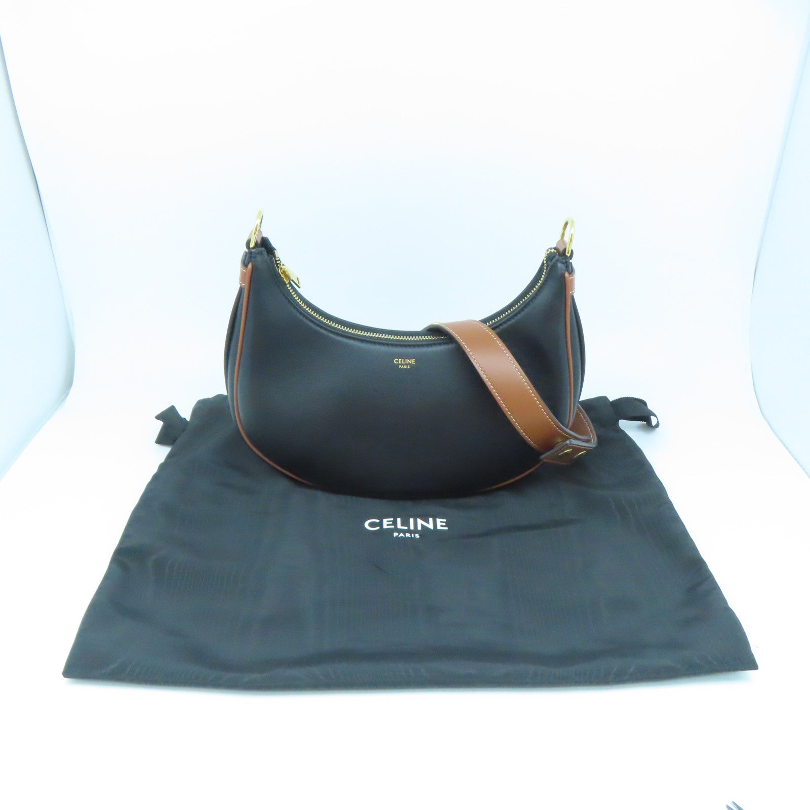 CELINE 牛皮皮革Shoulder Bag金扣肩背袋啡色