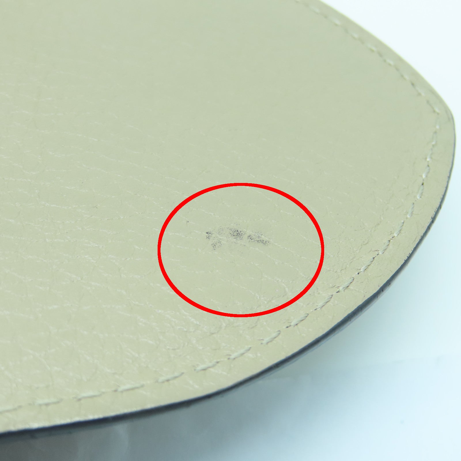 LOUIS VUITTON 牛皮皮革/蛇皮皮革Capucines MM金扣手挽肩背两用袋灰褐色