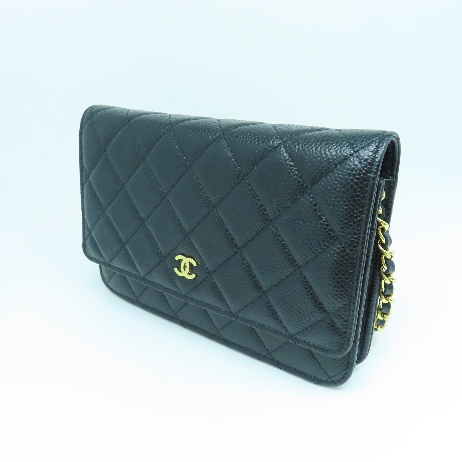 CHANEL 菱格Caviar皮革WOC金扣肩背袋黑色