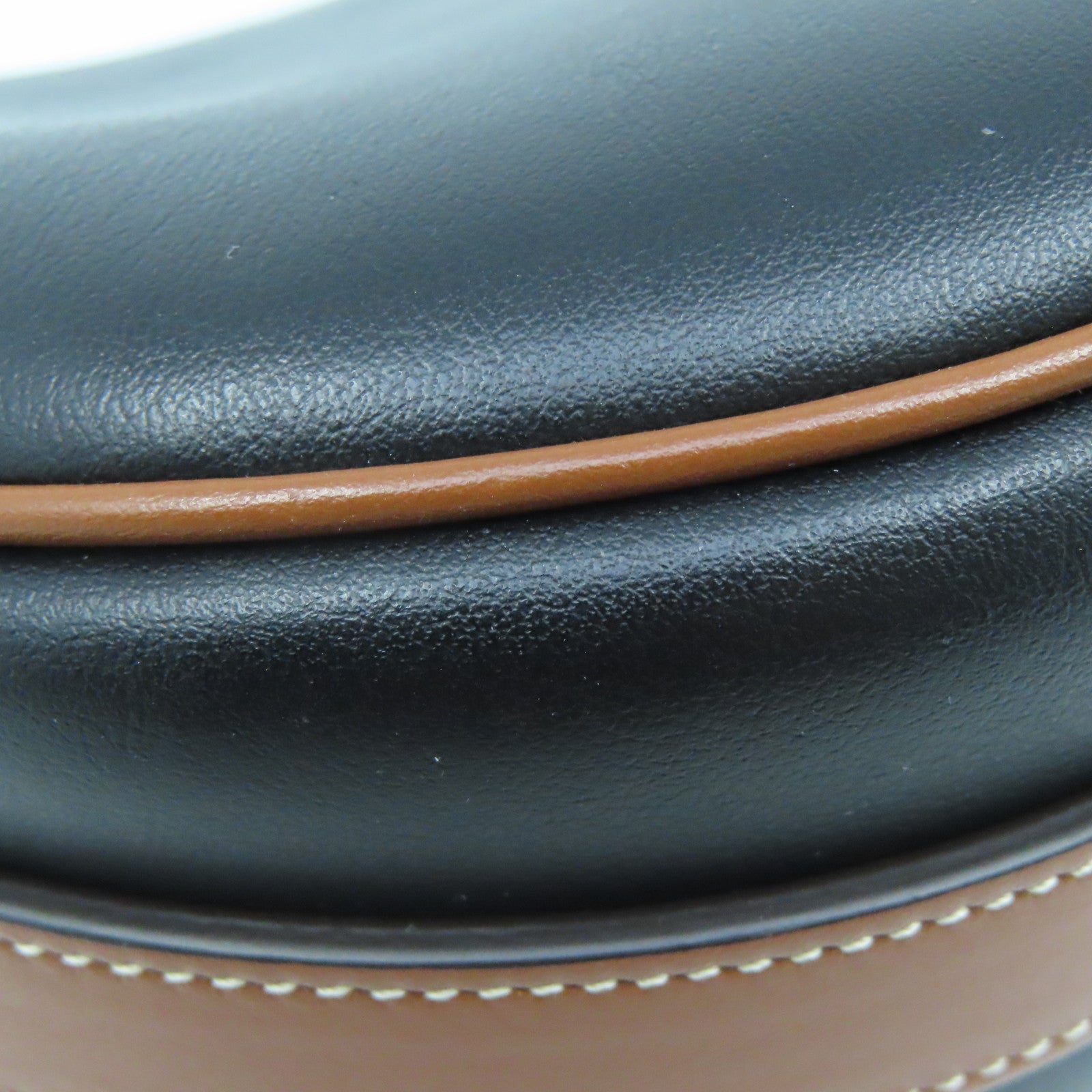 CELINE 牛皮皮革Shoulder Bag金扣肩背袋啡色