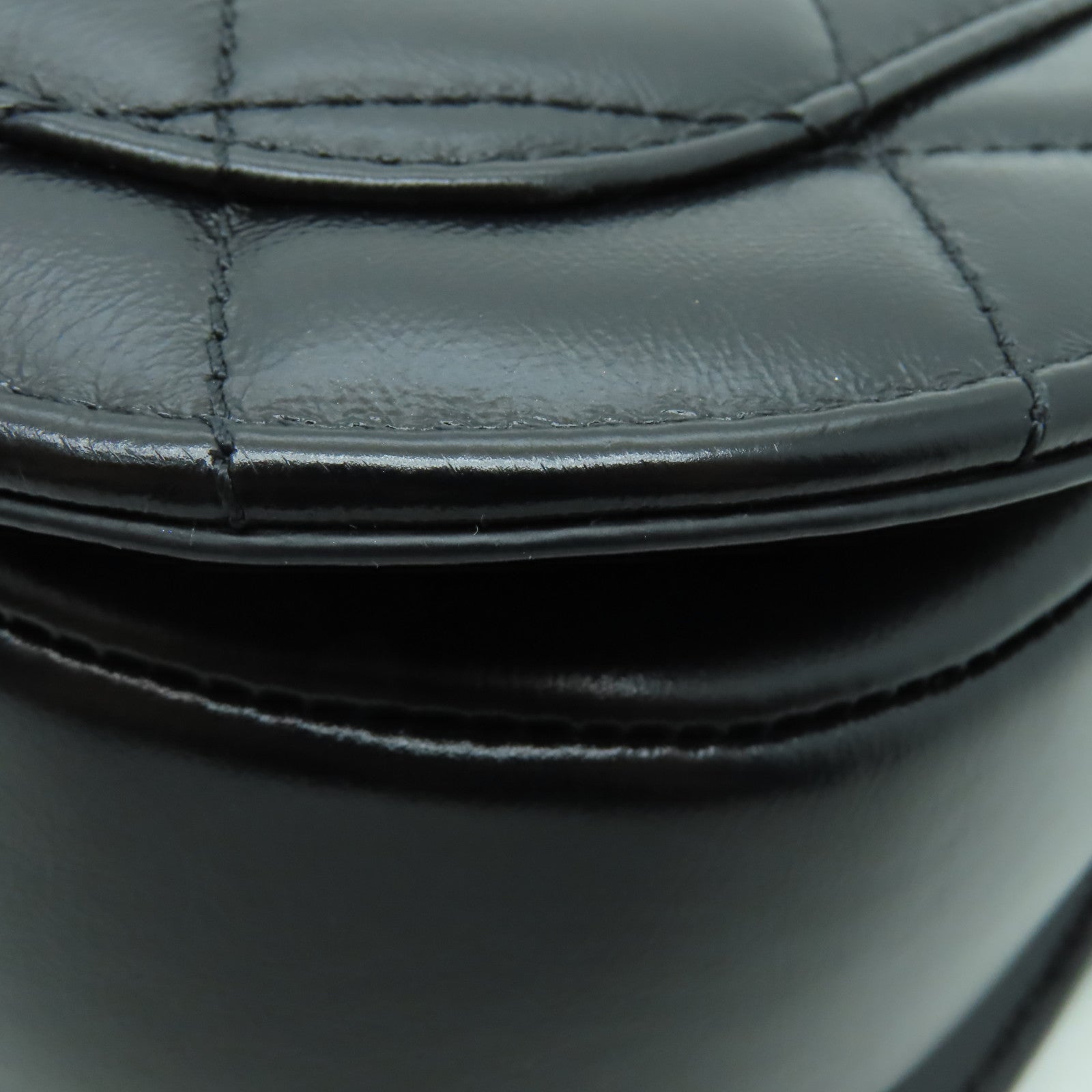 CHANEL 菱格牛皮皮革Chain Shoulder Bag金扣鏈帶肩背袋黒色