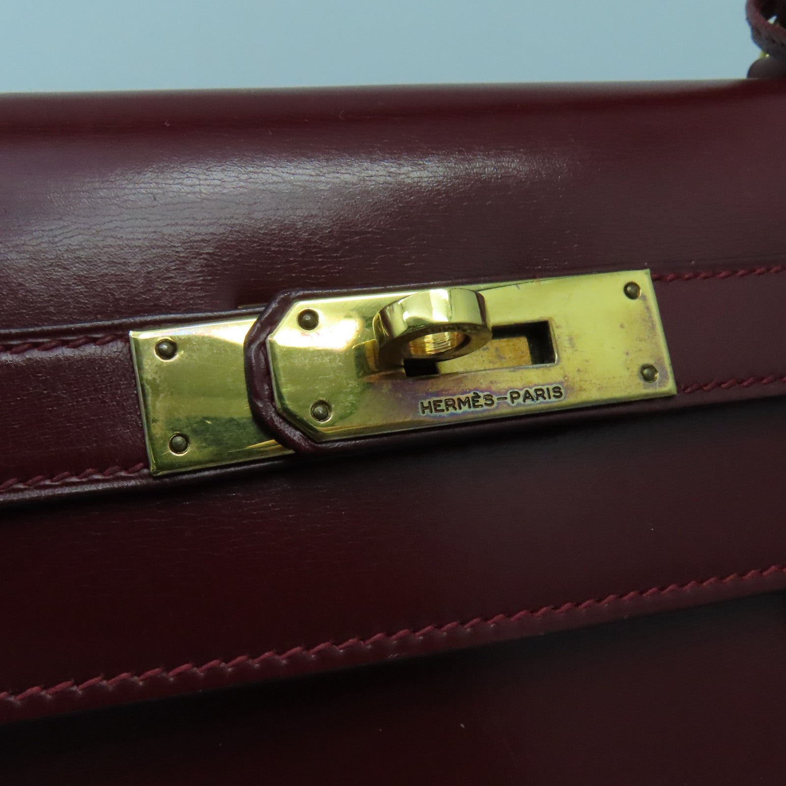 HERMES 皮革Vintage Kelly 32 Hand Bag金扣肩背袋紅色