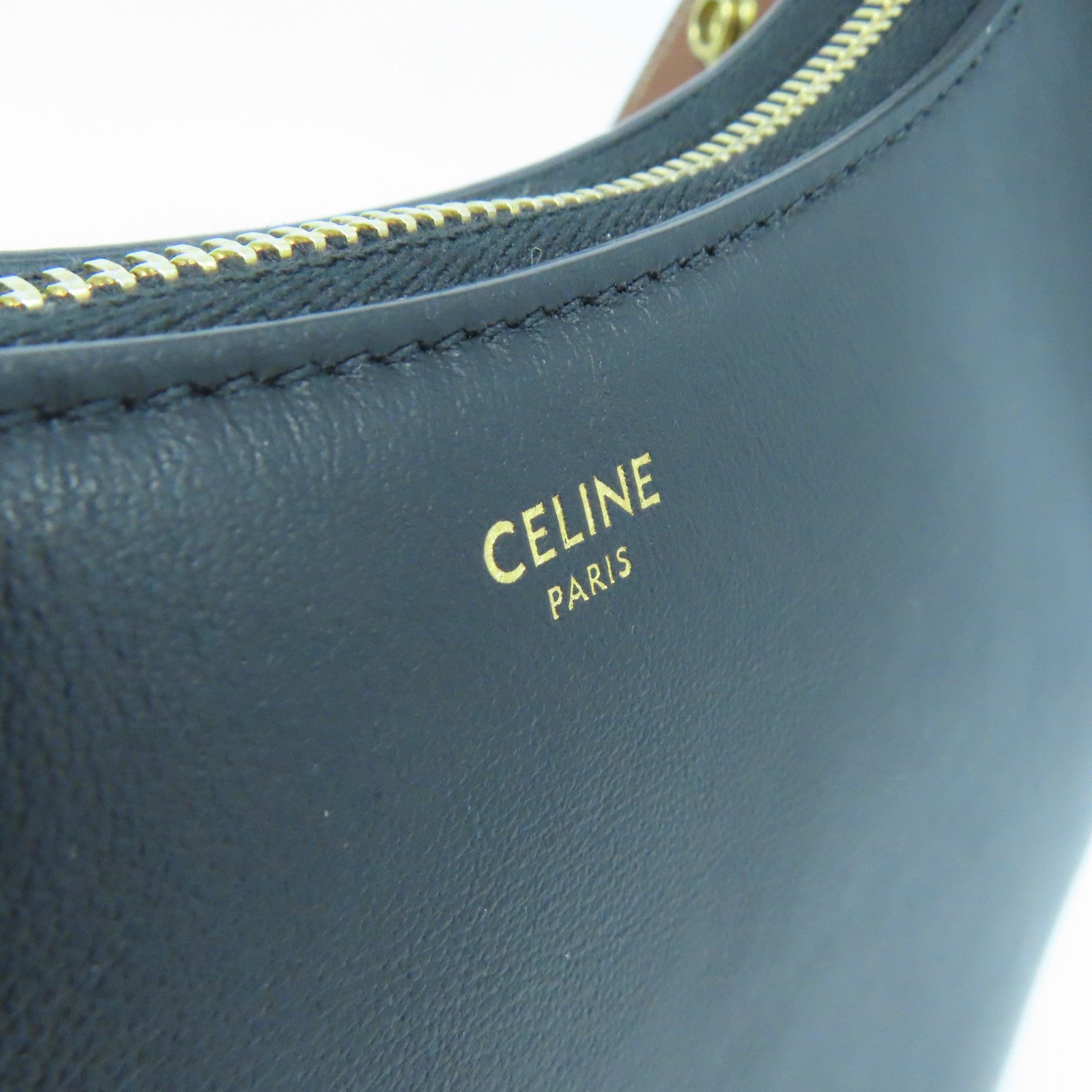 CELINE 牛皮皮革Shoulder Bag金扣肩背袋啡色