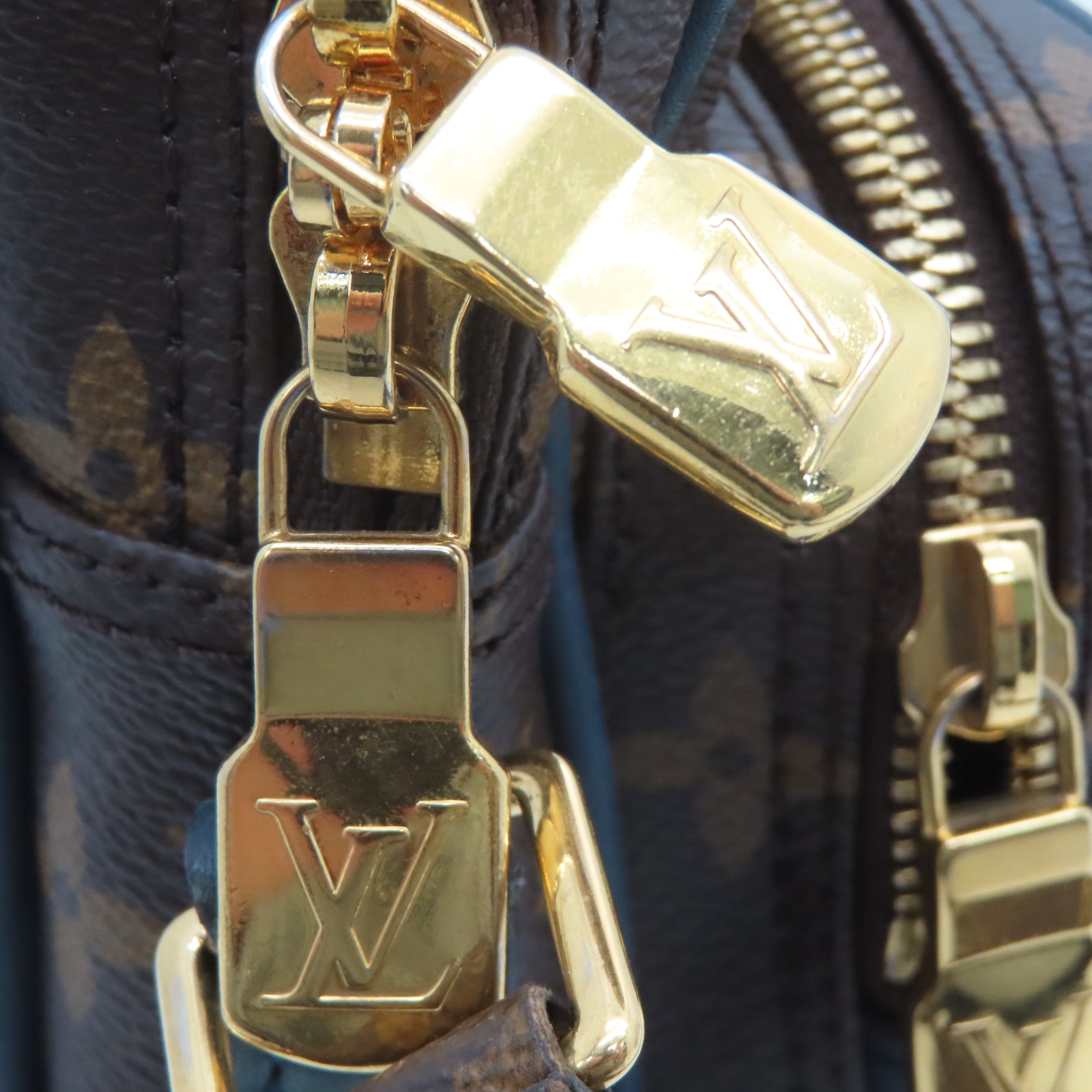 LOUIS VUITTON Monogram Amazone Slate金扣肩背袋棕色