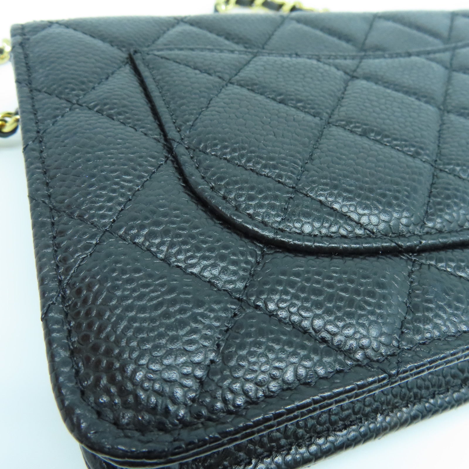 CHANEL 菱格Caviar皮革WOC金扣肩背袋黑色