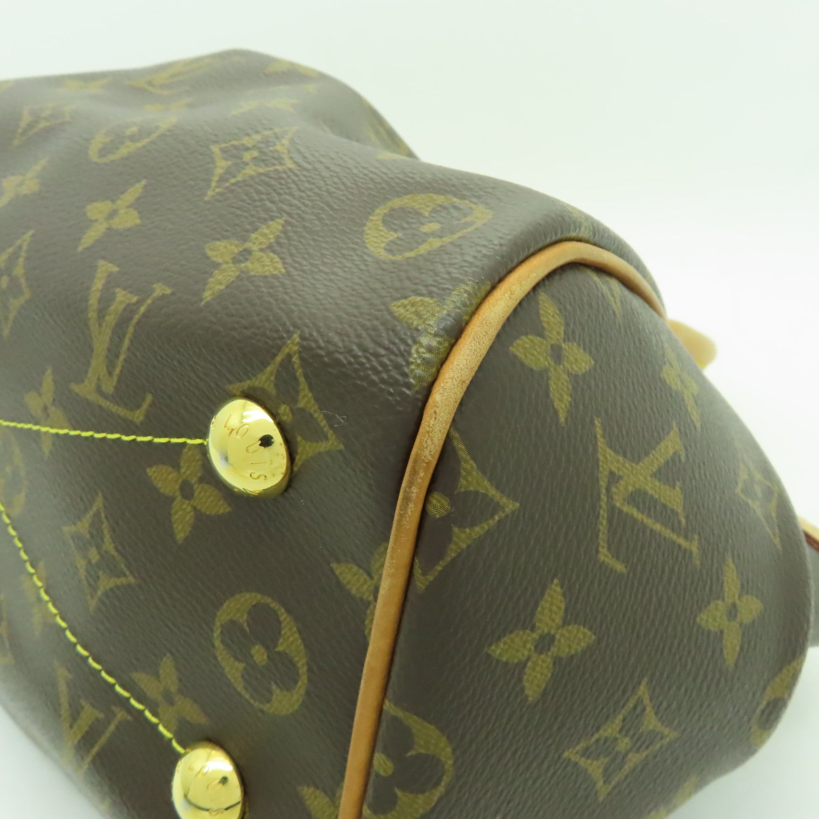 LOUIS VUITTON Monogram Tivoli PM金扣手挽袋棕色