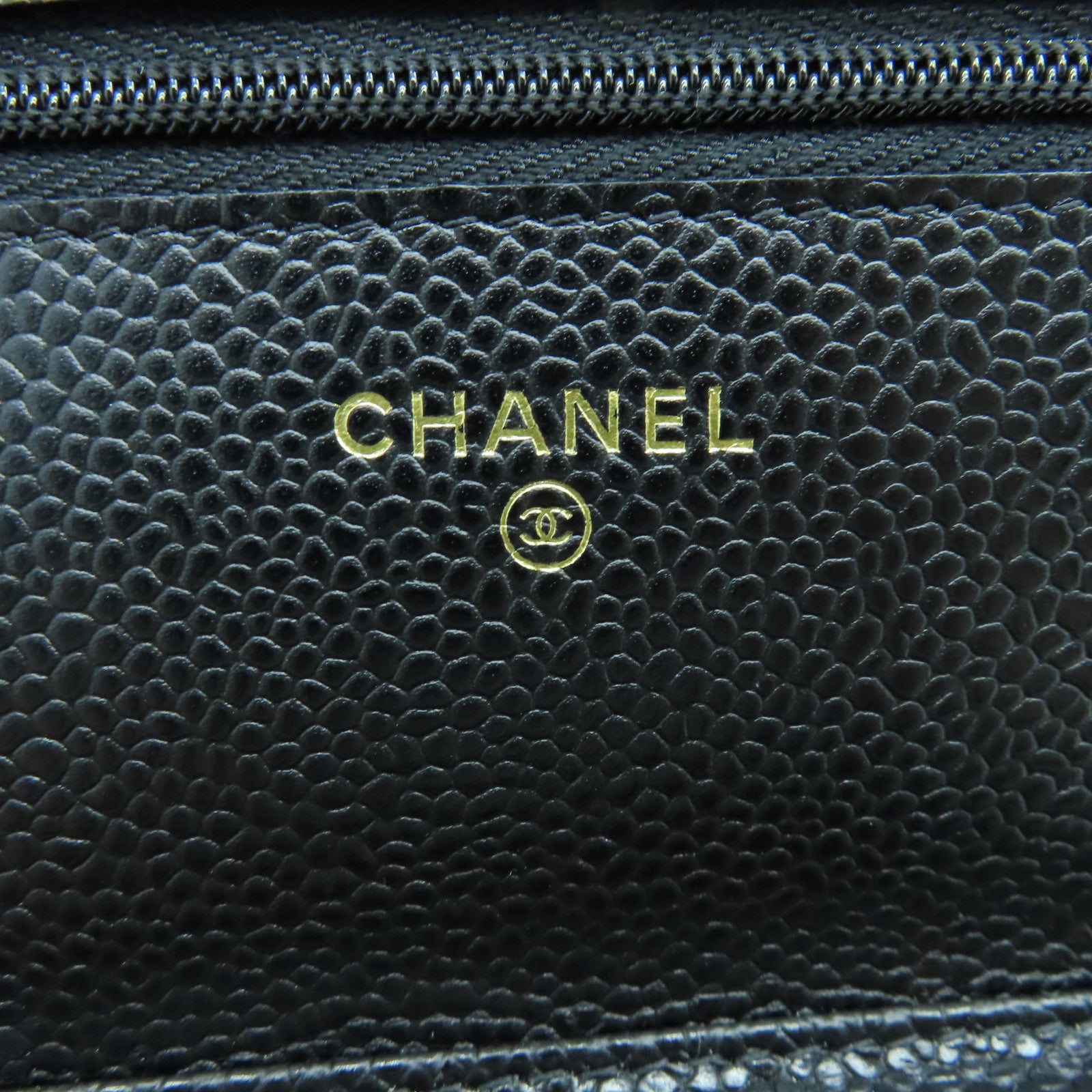 CHANEL 菱格Caviar皮革WOC金扣肩背袋黑色