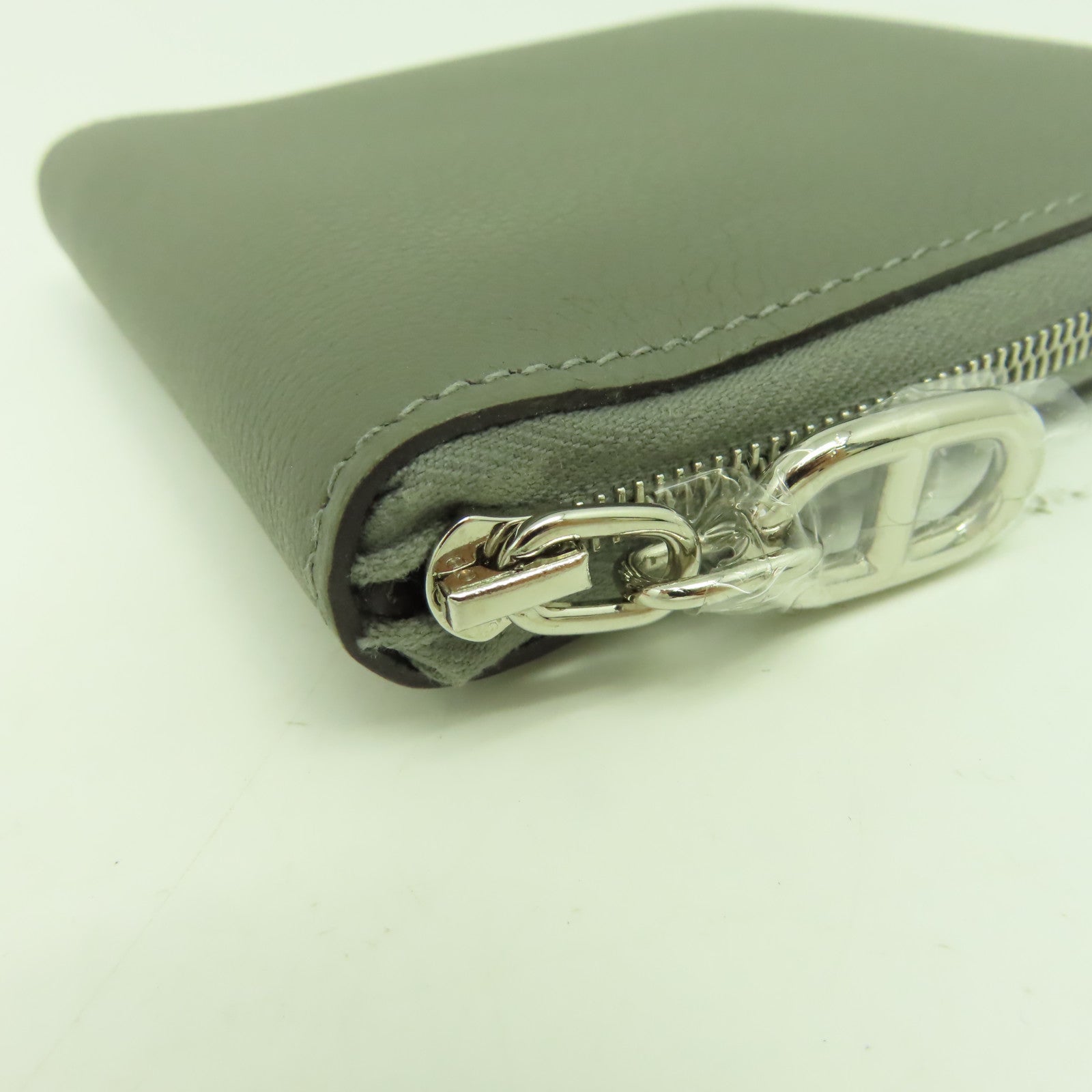 HERMES Evercolor皮革Wallet銀扣錢包鼠尾草色