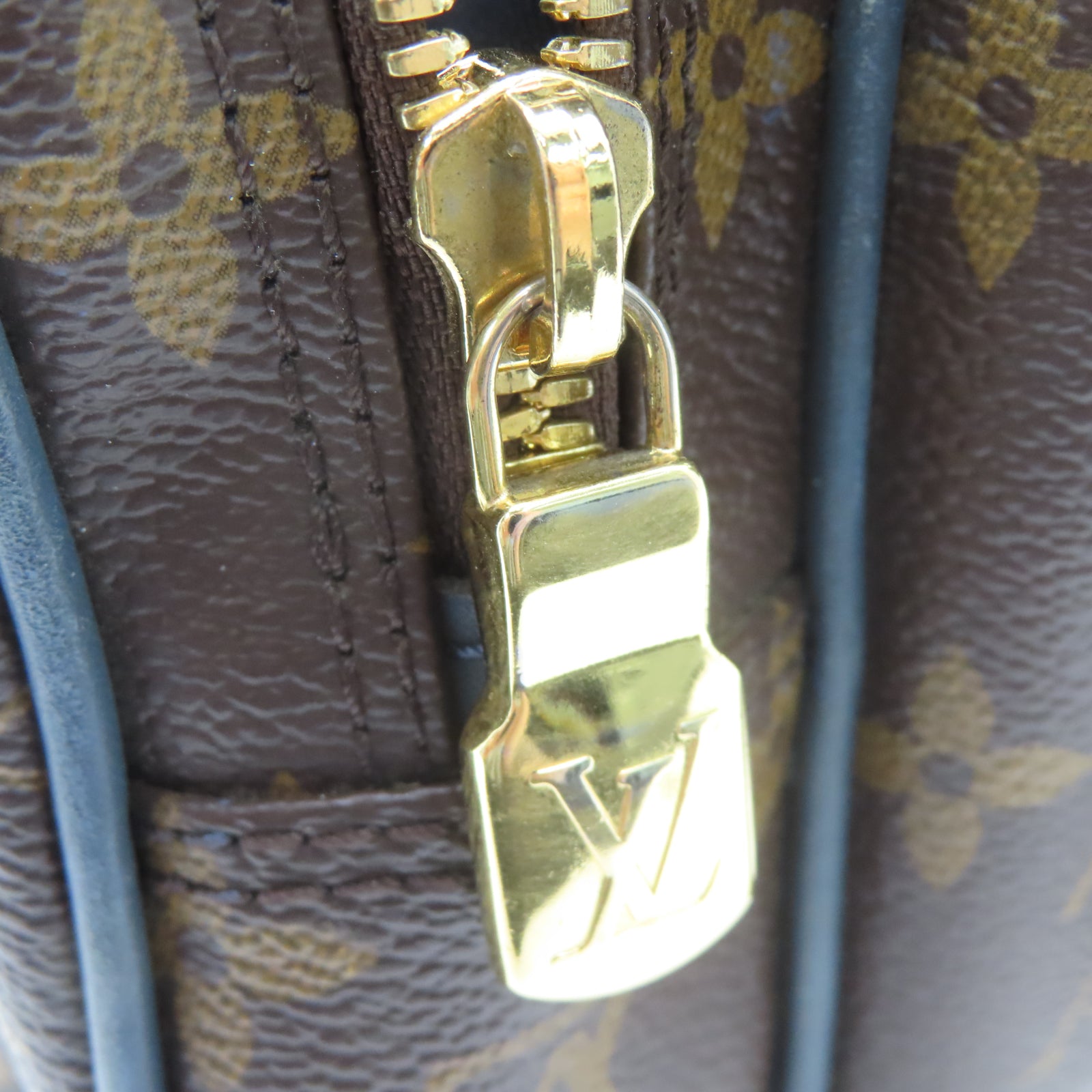 LOUIS VUITTON Monogram Amazone Slate金扣肩背袋棕色