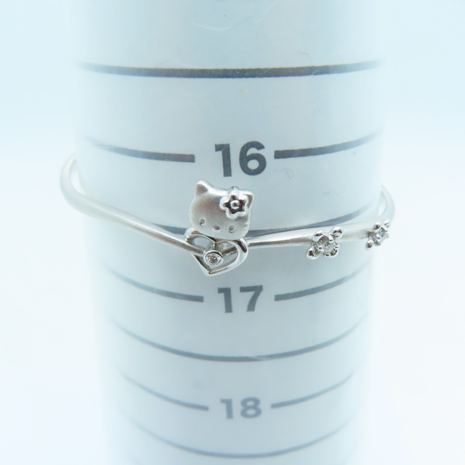 JEWELRY 18K White Gold Diamond Bangle Bracelet Silver
