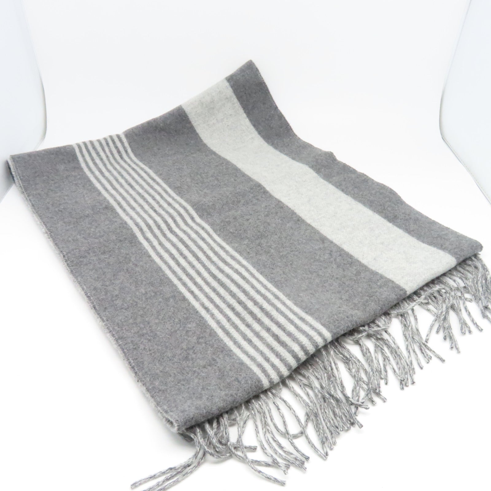 HERMES 【激減優惠】羊絨Scarf圍巾灰色