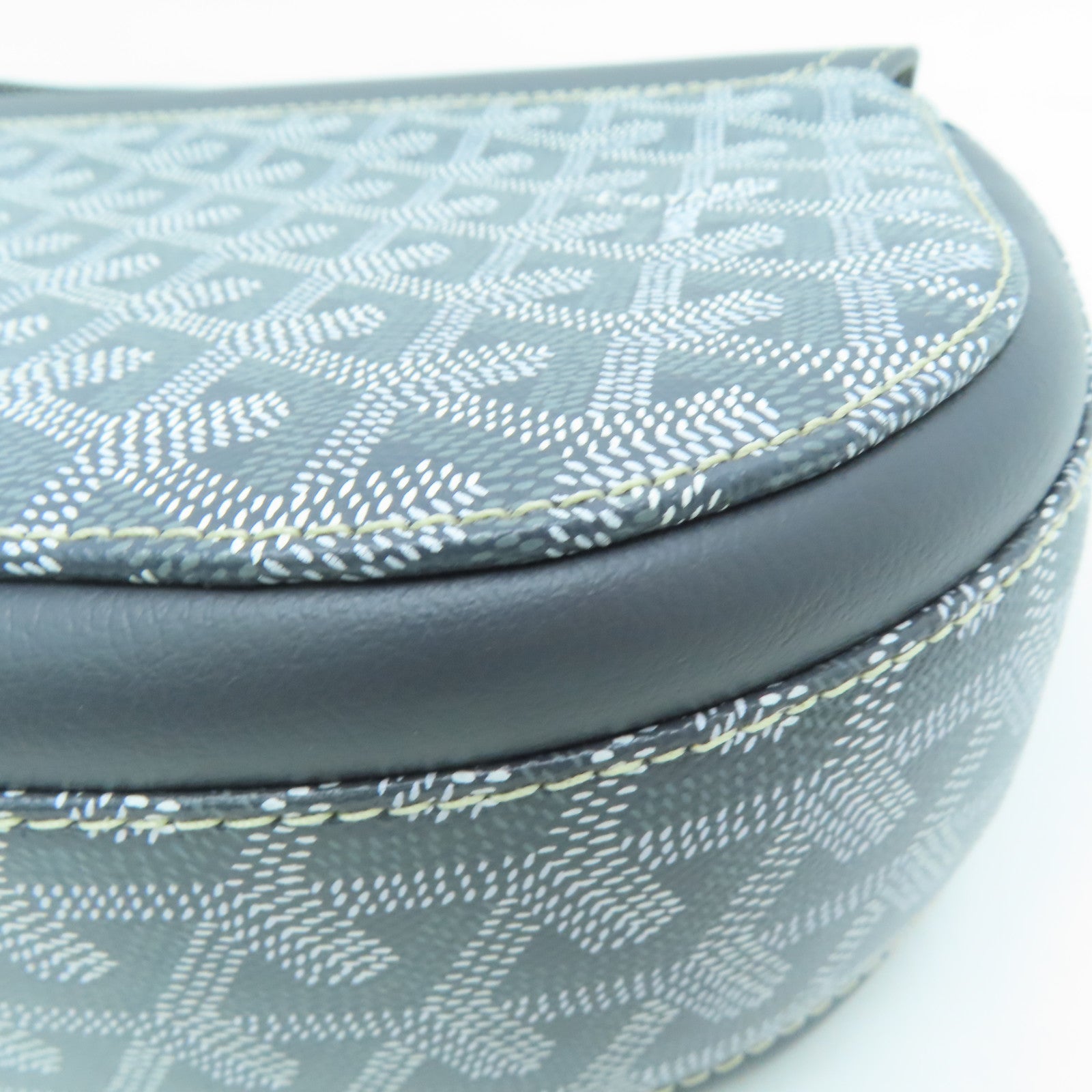 GOYARD 塗層帆布SAC 233 PM銀扣肩背袋灰色