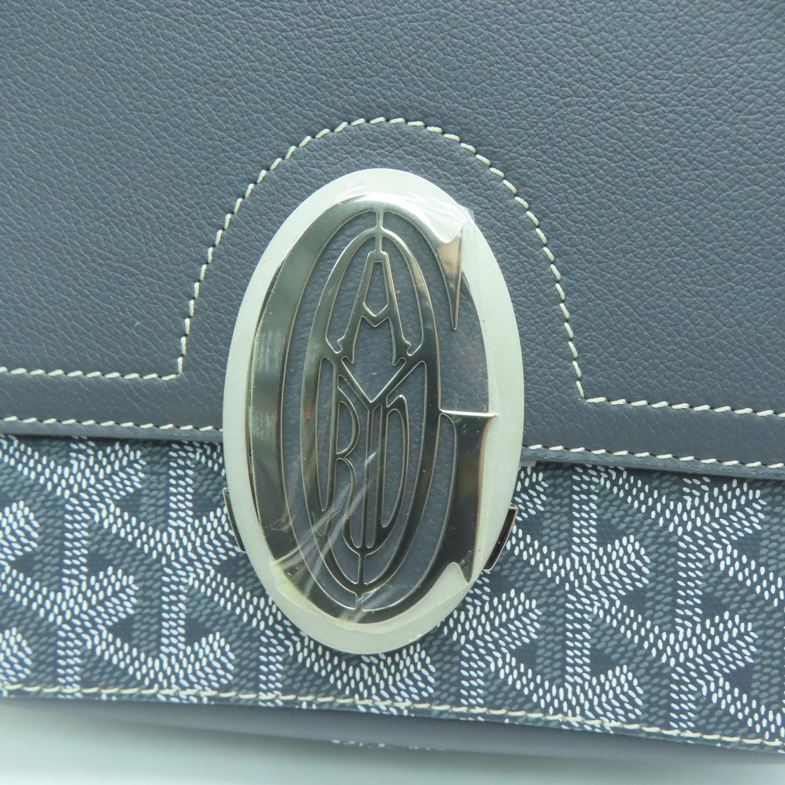 GOYARD 塗層帆布SAC 233 PM銀扣肩背袋灰色