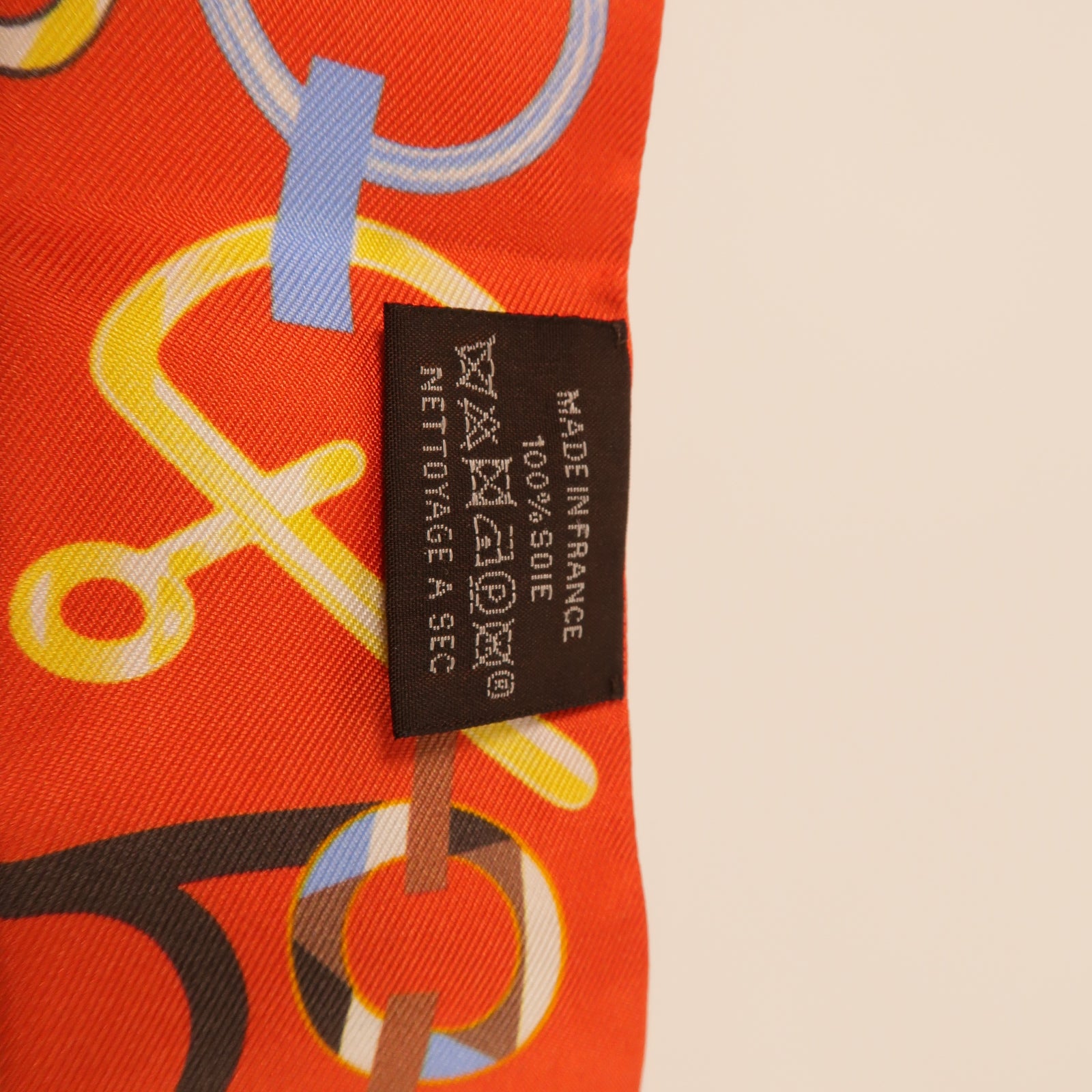 HERMES 絲質Twilly絲巾橙色/米色