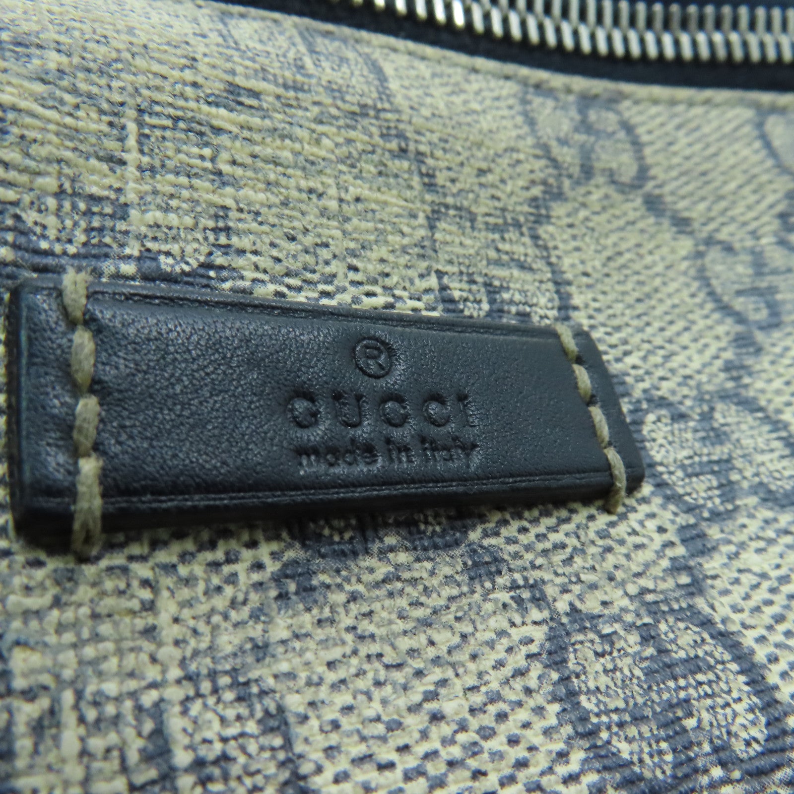GUCCI coated canvas Shoulder Bag silver buckle shoulder bag blue